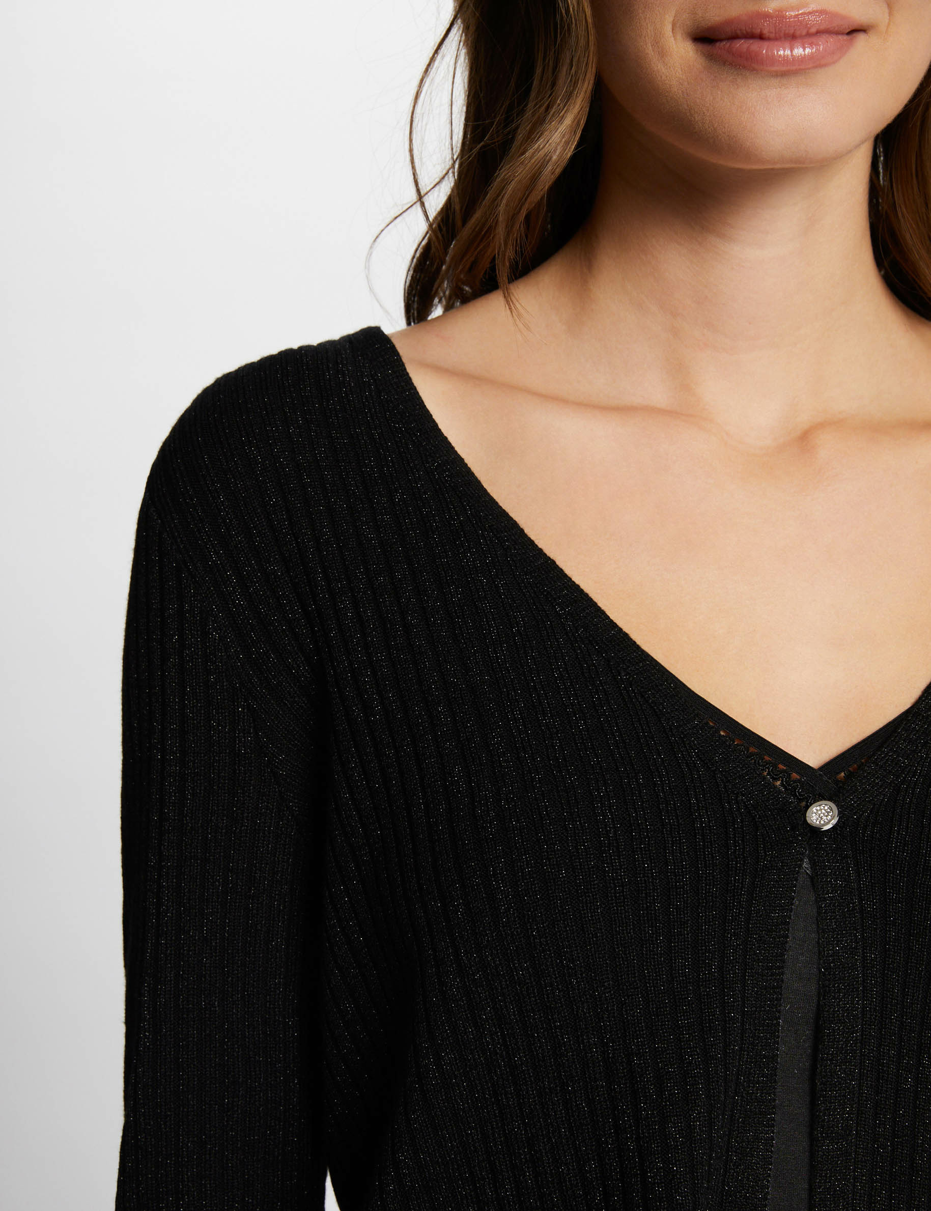long sleeved cardigan v neck black women Long-sleeved cardigan V-neck black women
