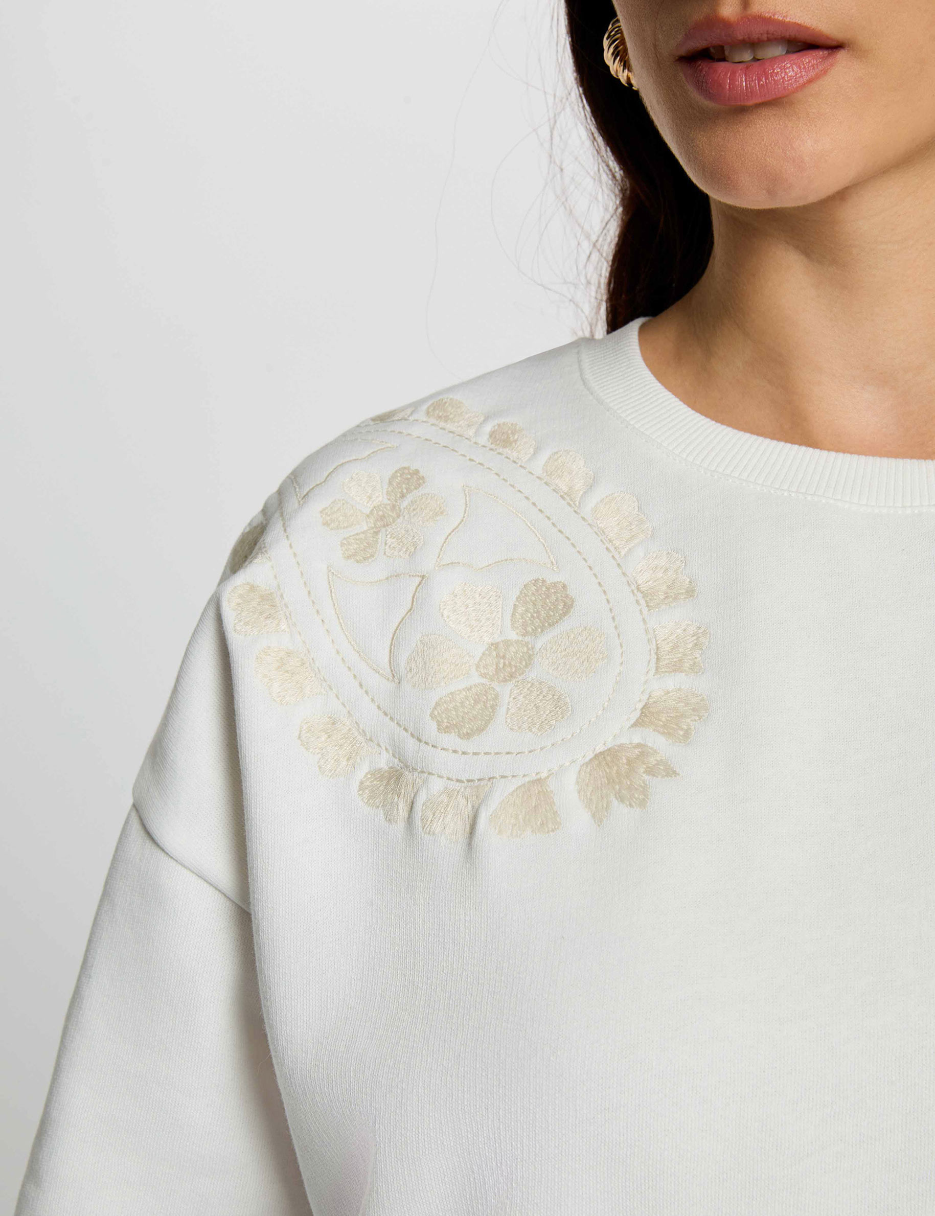 Embroidered knit sweater white women