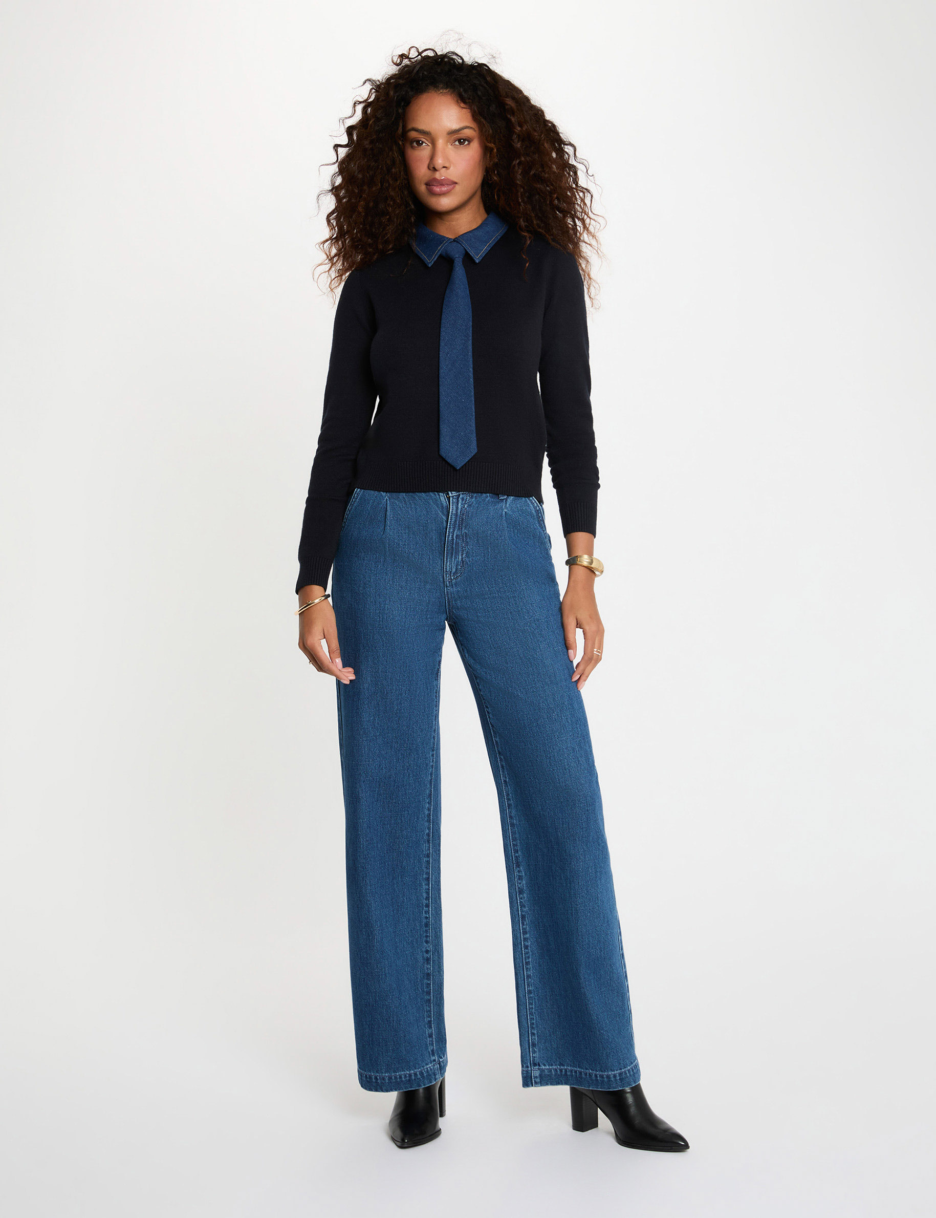 Sweater with a turned-down collar navy blue women