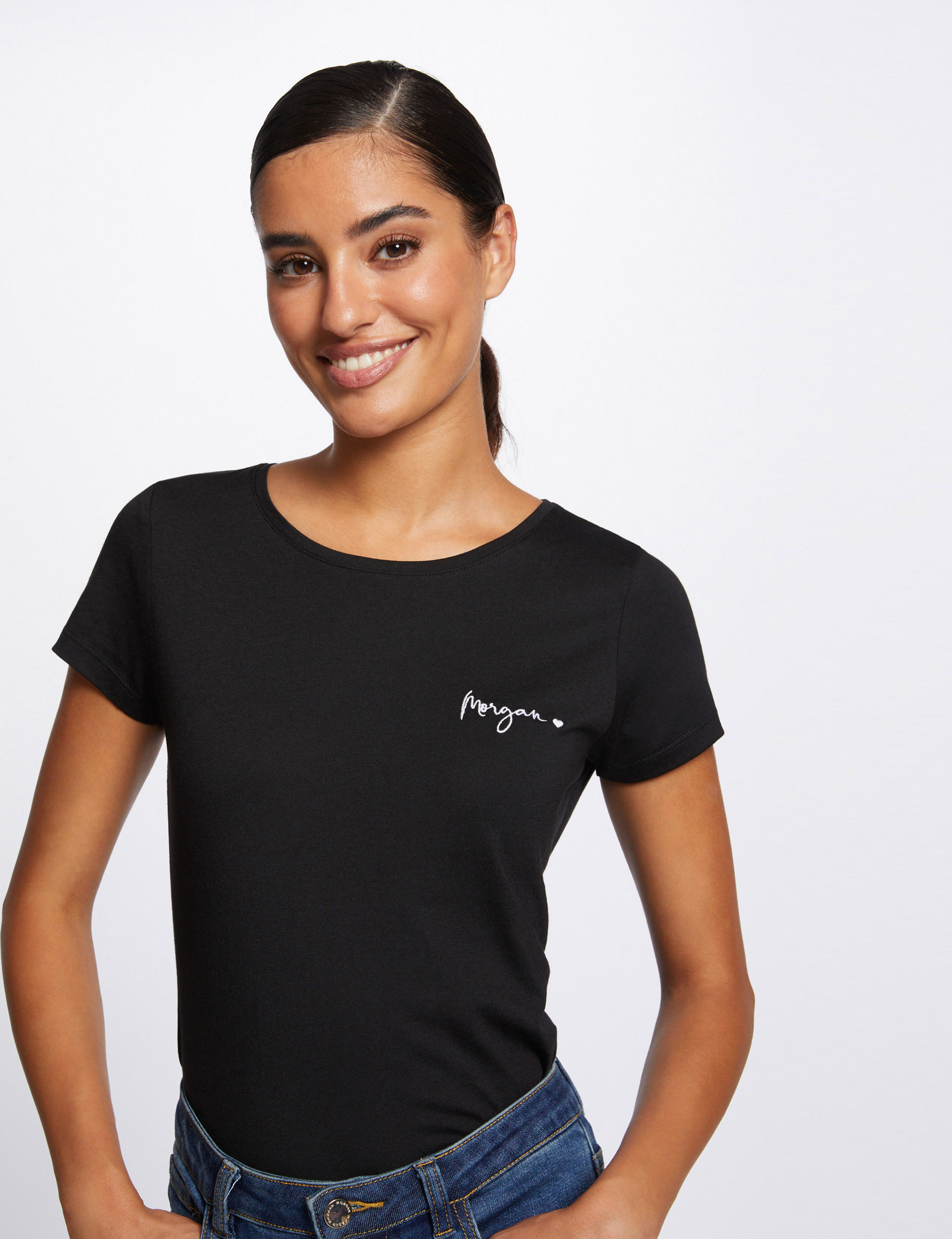 Short-sleeved t-shirt with embroidery black ladies'