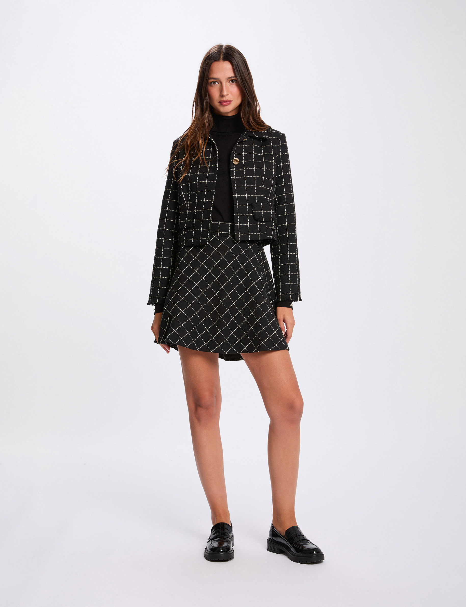 Short skater skirt black women