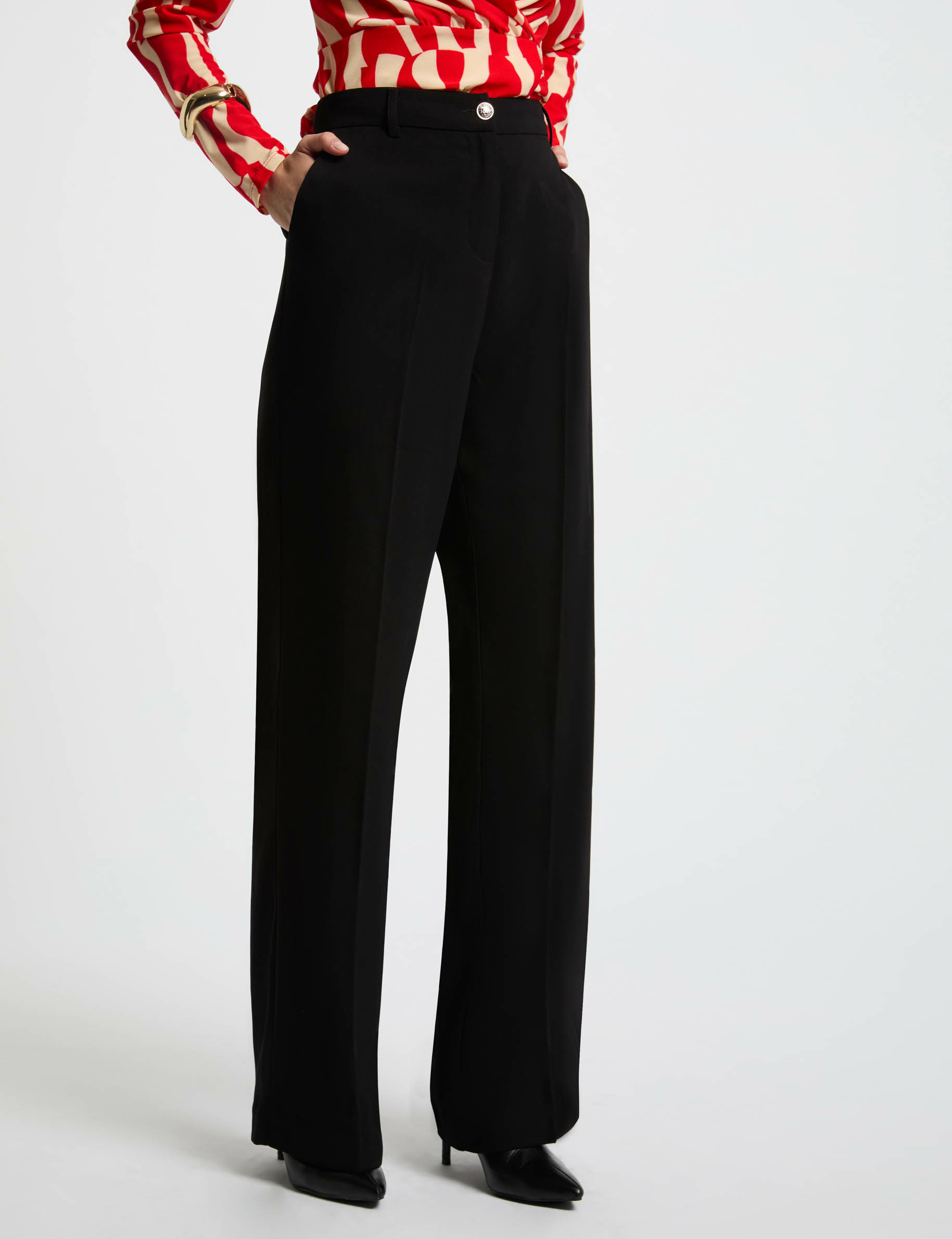 wide leg trousers with darts black women Wide leg trousers with darts black women