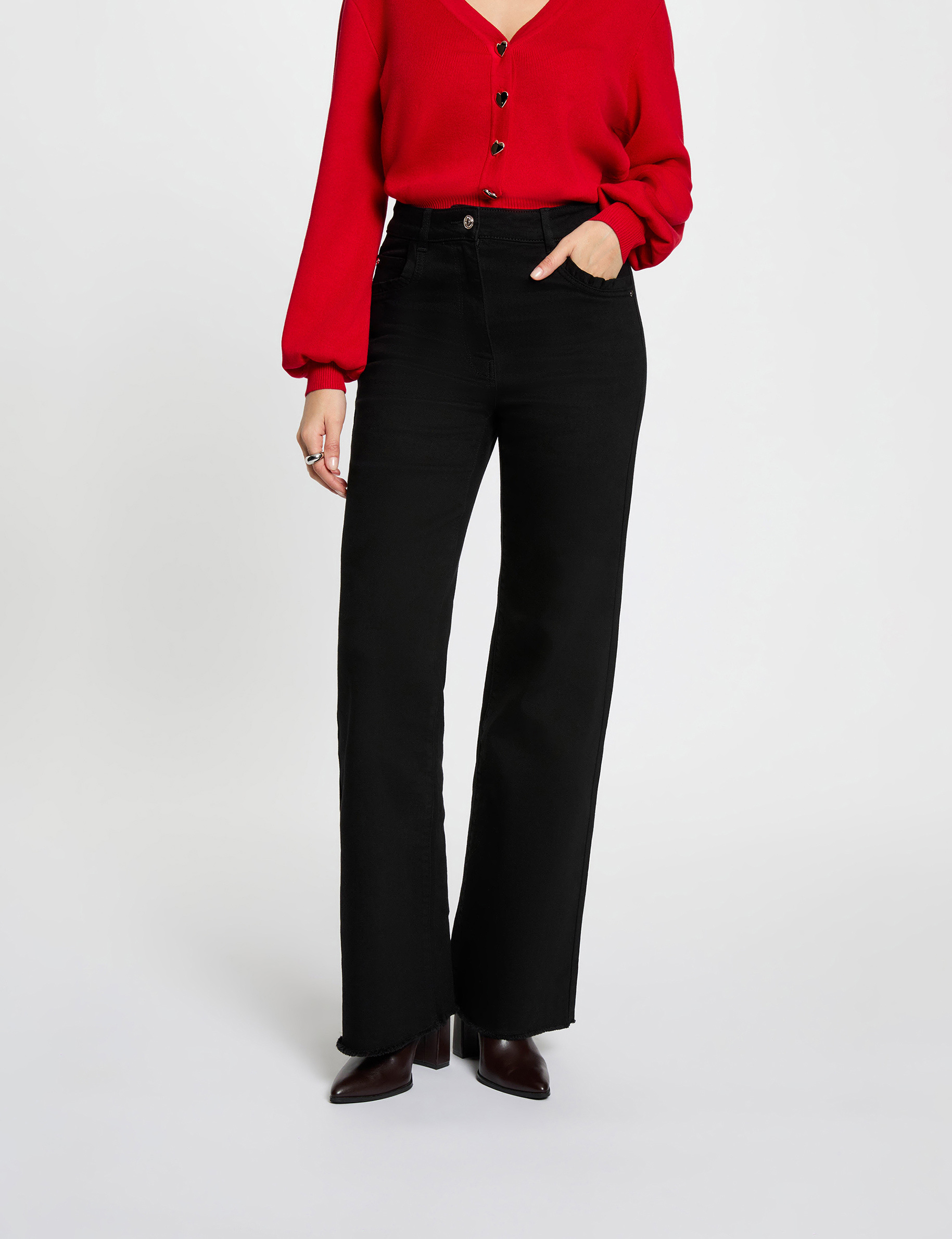 High-waisted wide-leg jeans black women