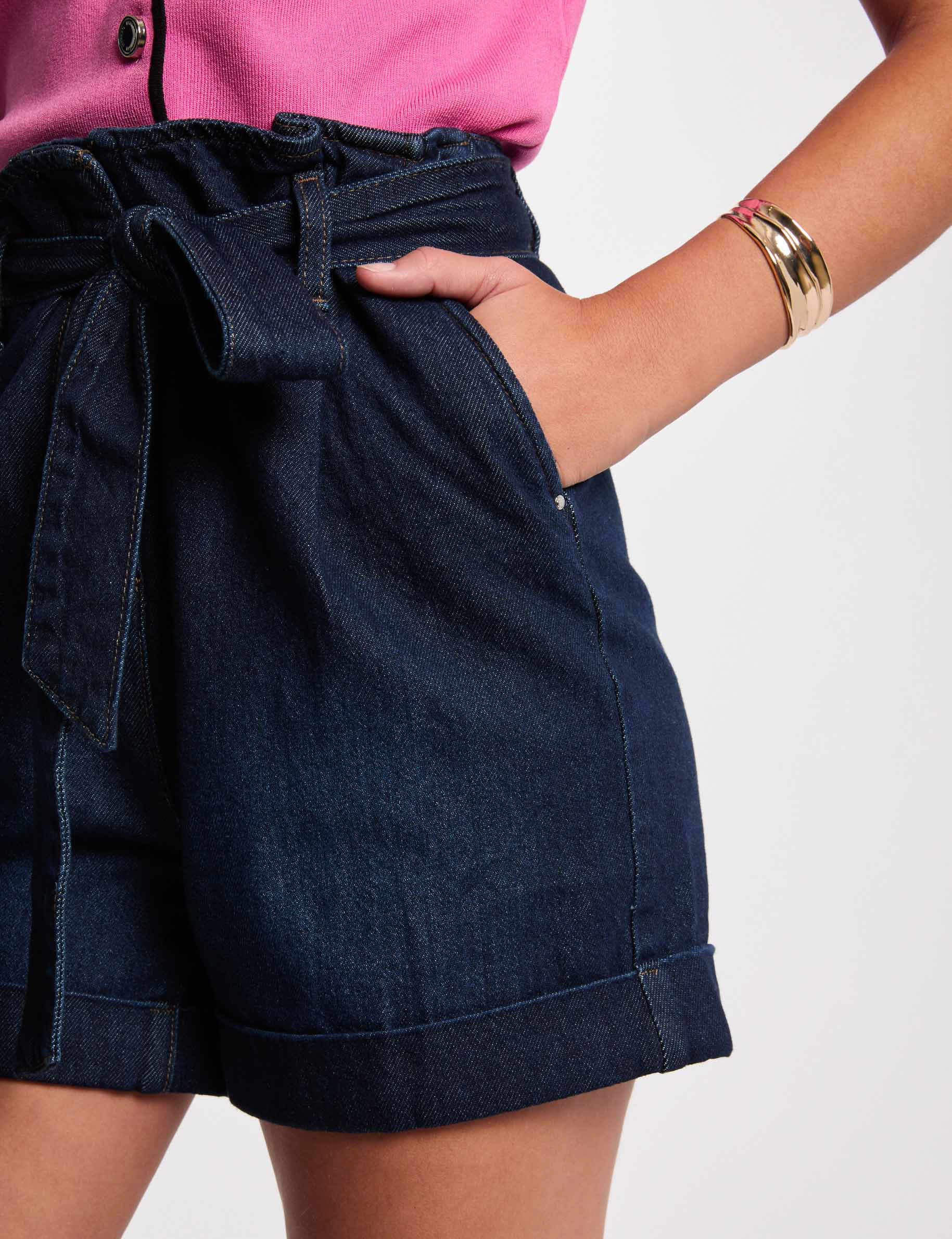 Belted denim shorts raw denim women