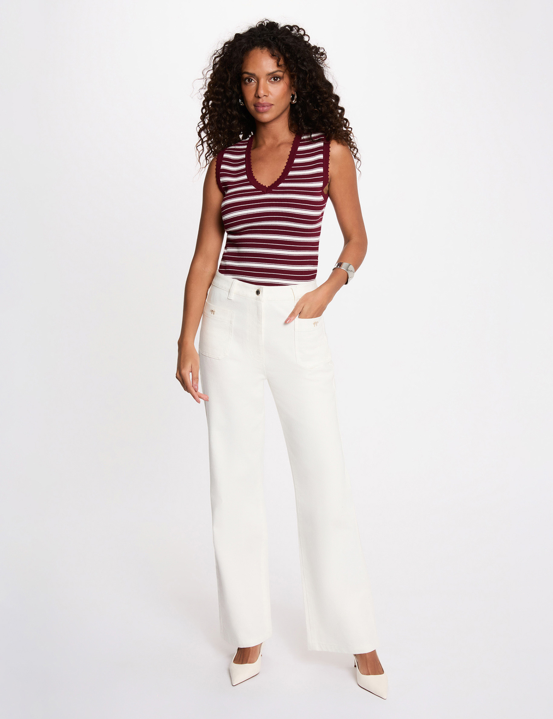 Sleeveless V-neck sweater bordeaux women