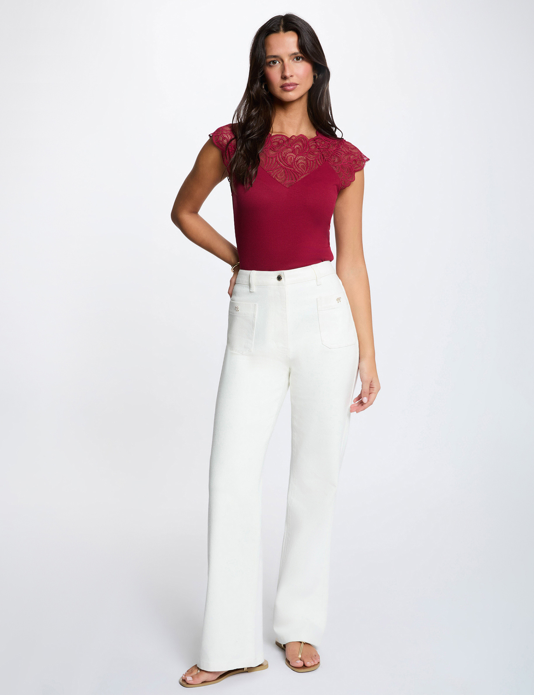 Lace t-shirt with round neck bordeaux women