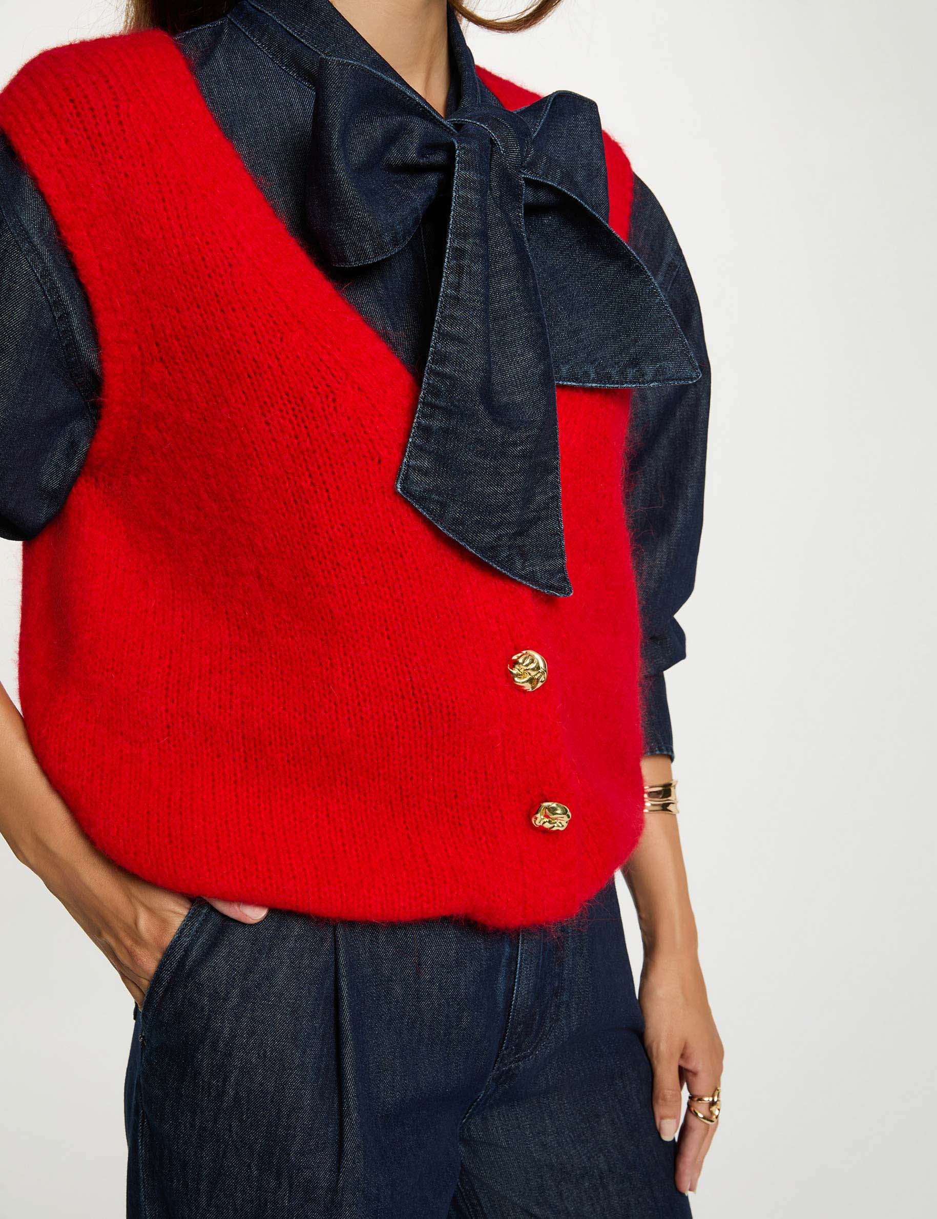 Sleeveless sweater red women
