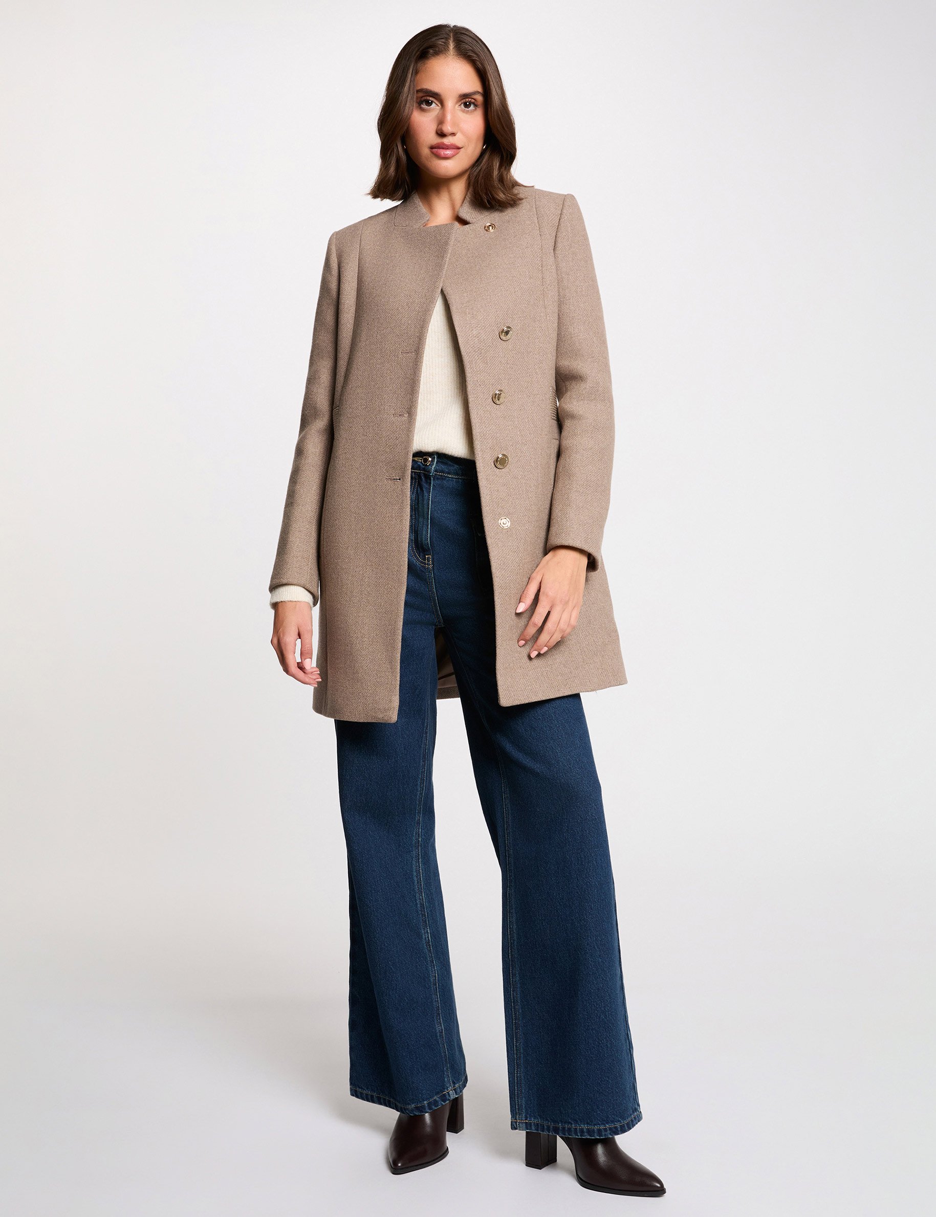 beige women