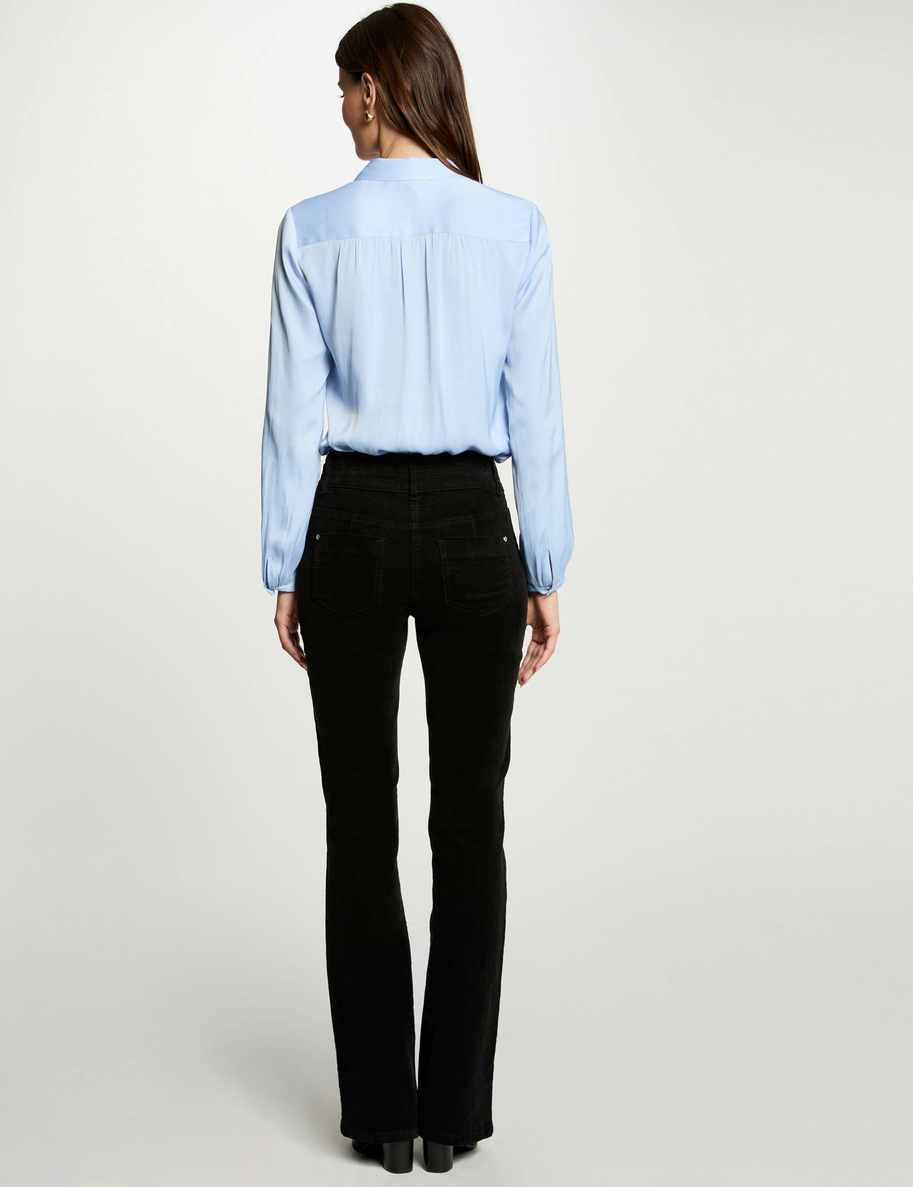 pantalon ajuste velours noir femme Pantalon ajusté velours noir femme