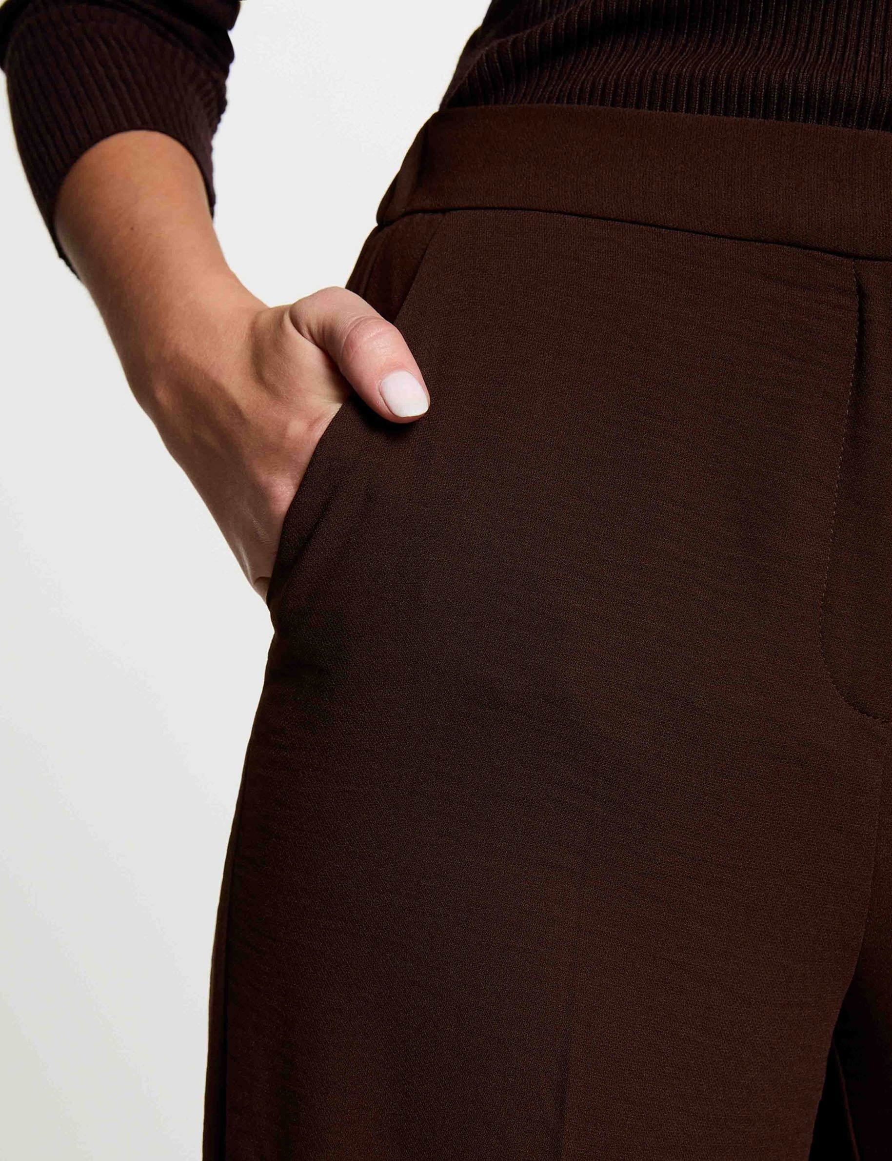 Flowy wide-leg trousers dark brown women