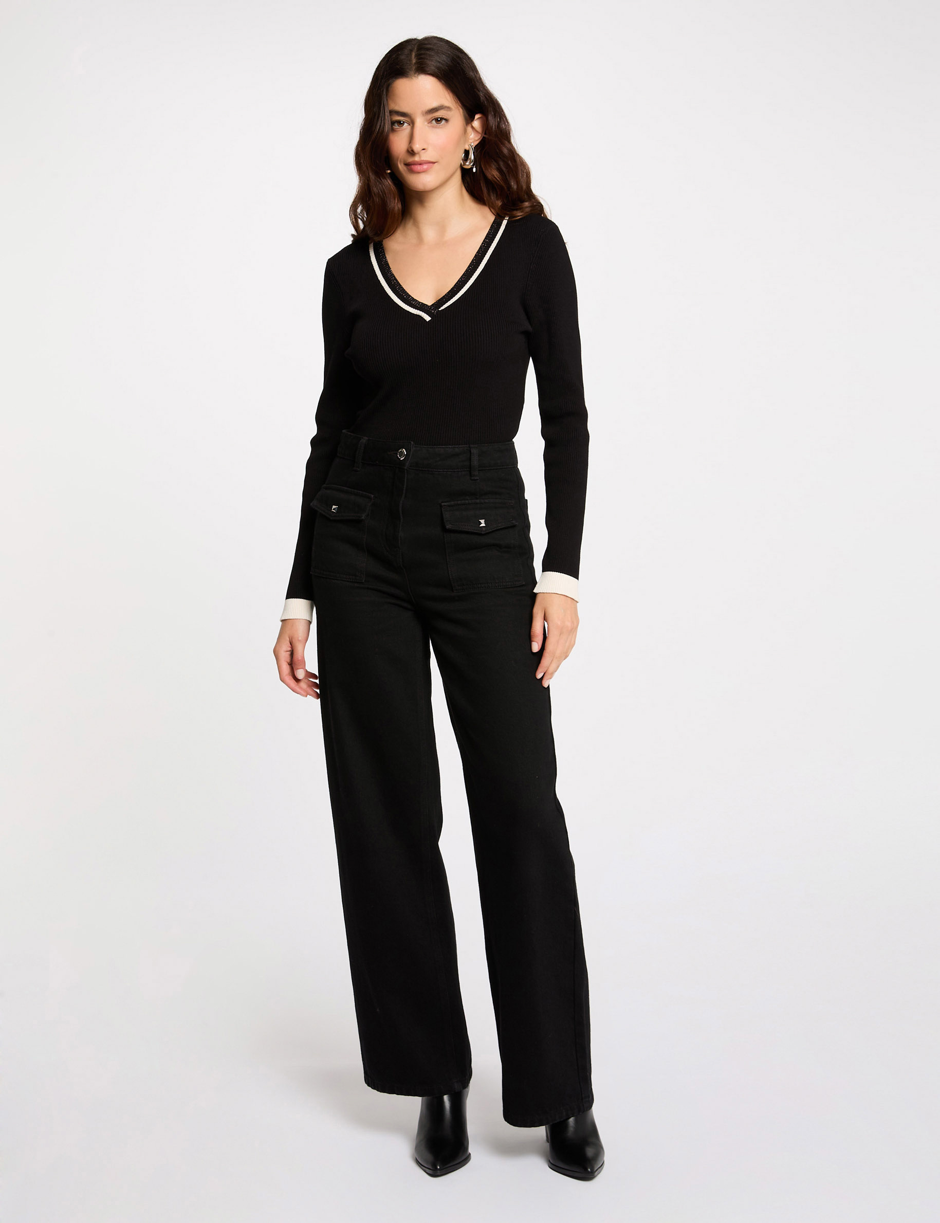 long sleeved jumper with v neck black women Long-sleeved jumper with V-neck black women