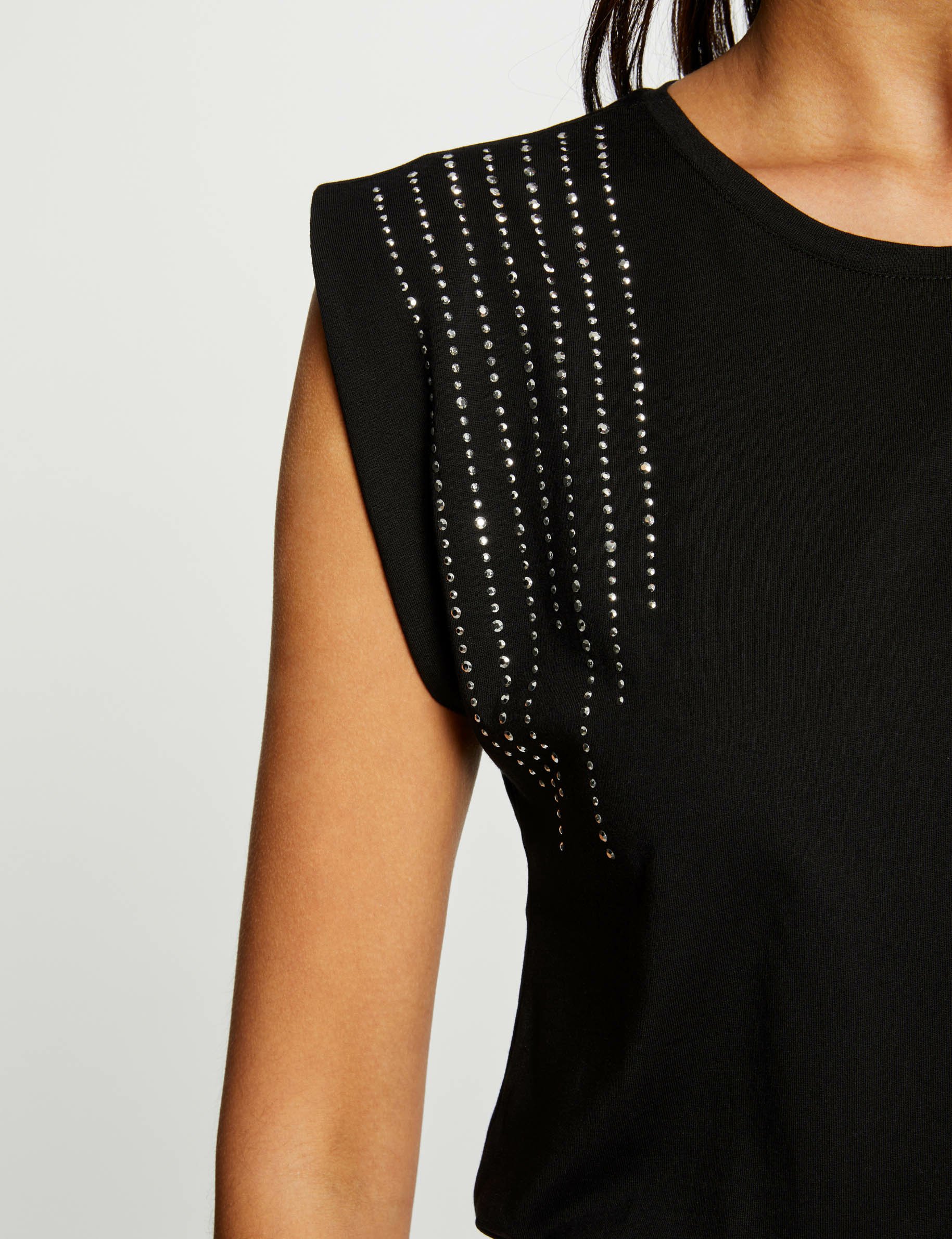 Short-sleeved t-shirt black women