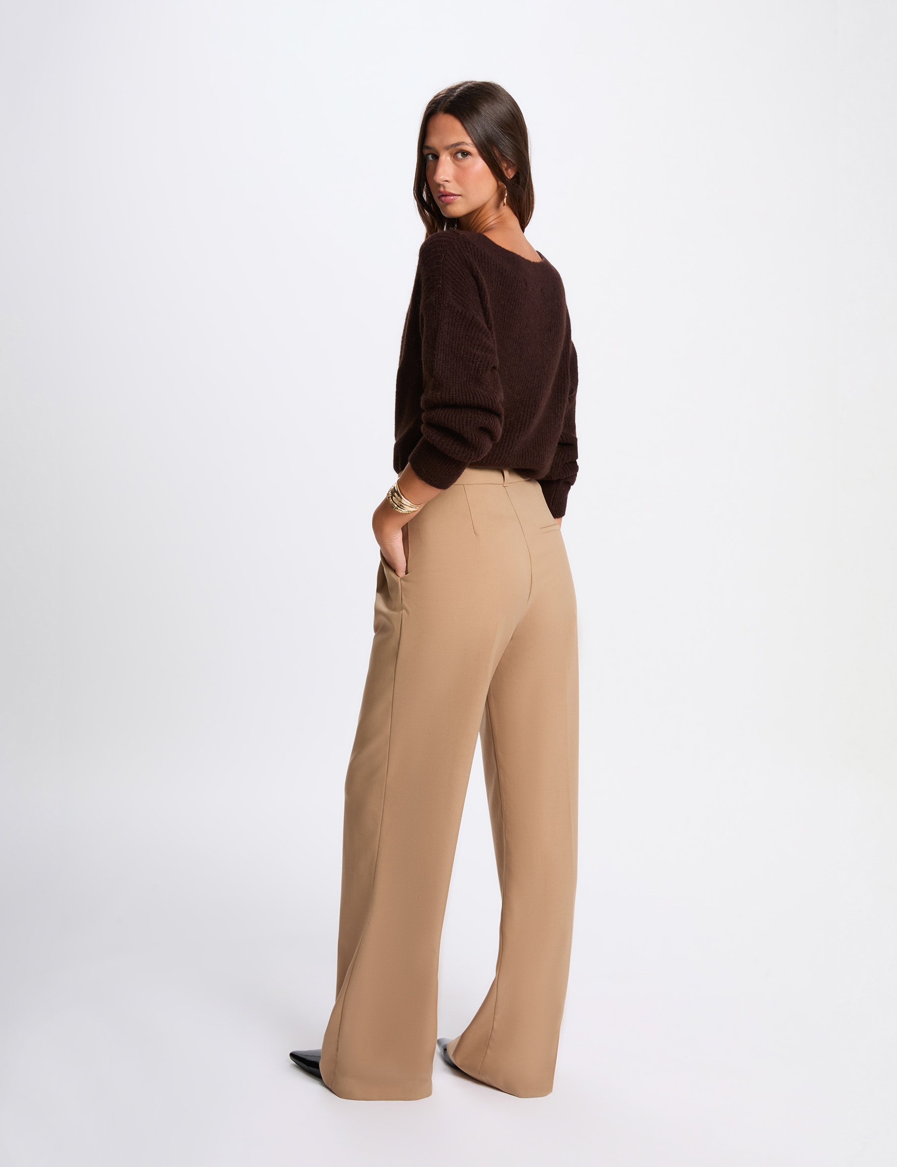 Jumper with round neck dark brown women