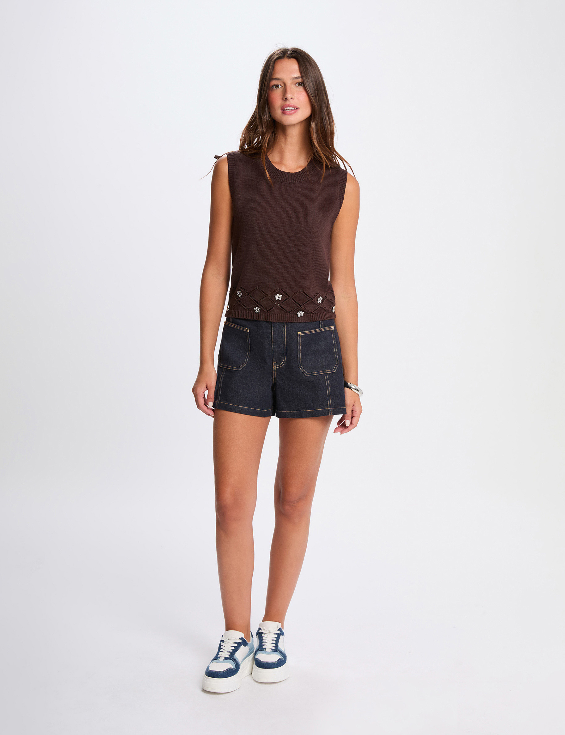Sleeveless sweater dark brown women