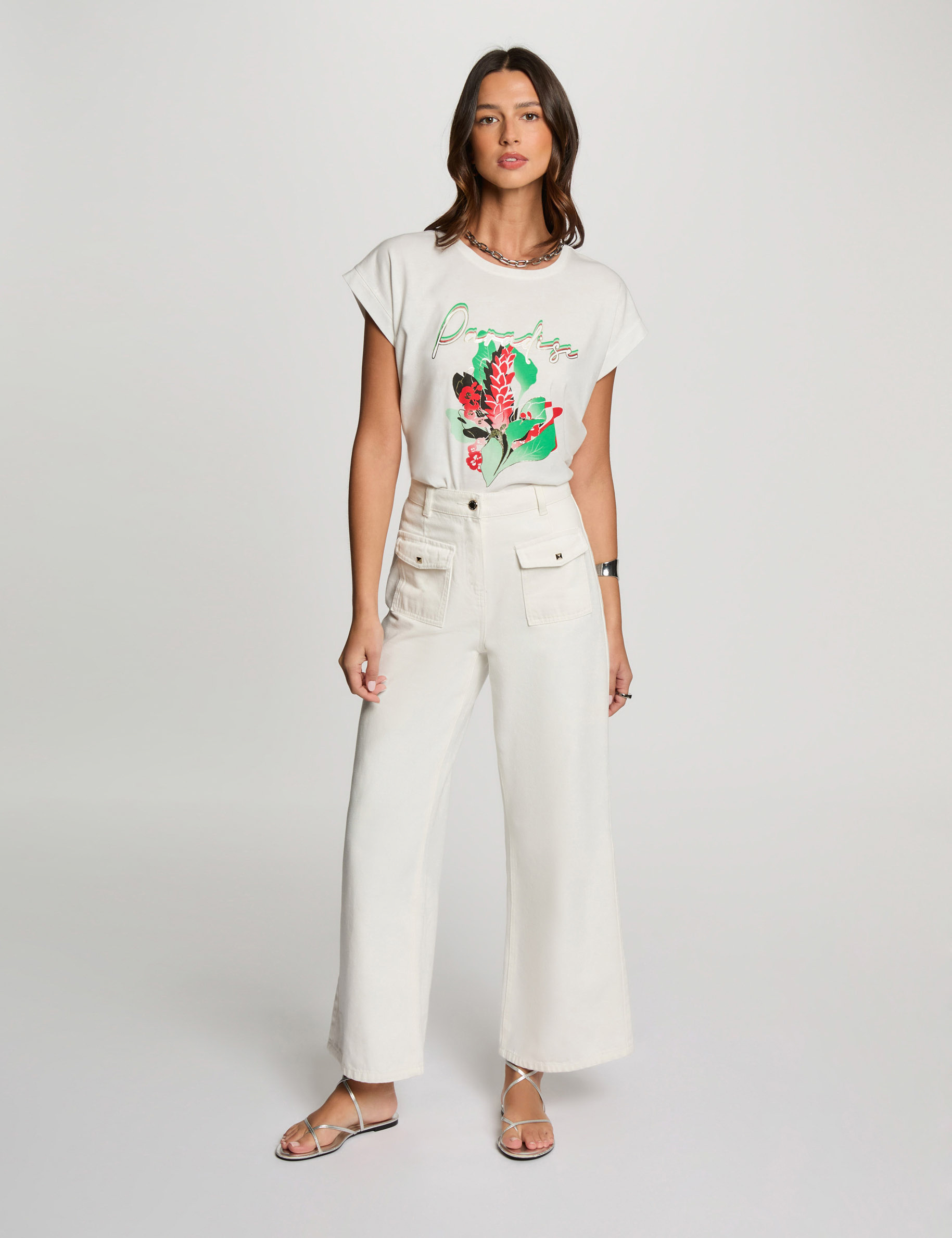 T-shirt with message white women
