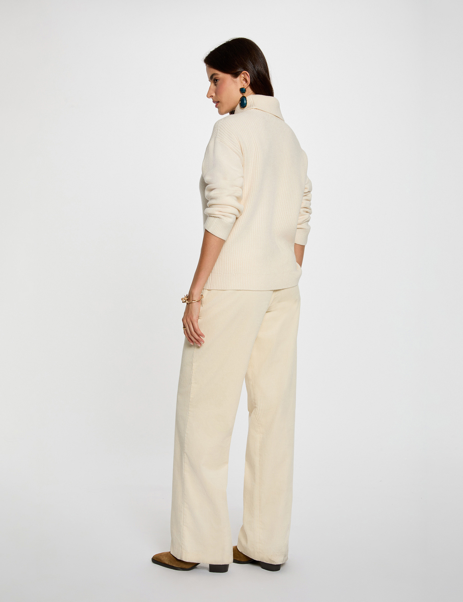Turtleneck sweater ivory women