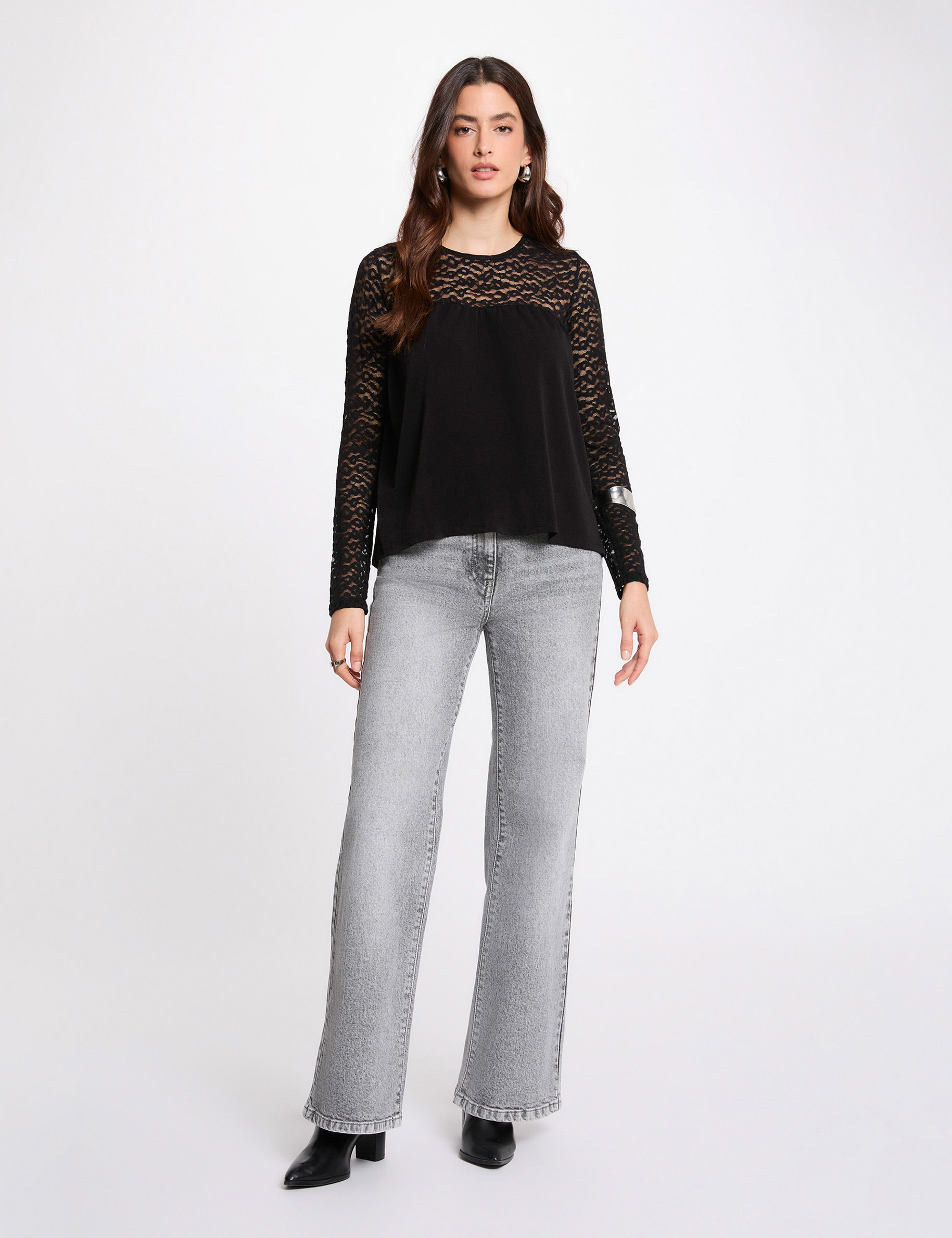 Long-sleeve lace t-shirt black women