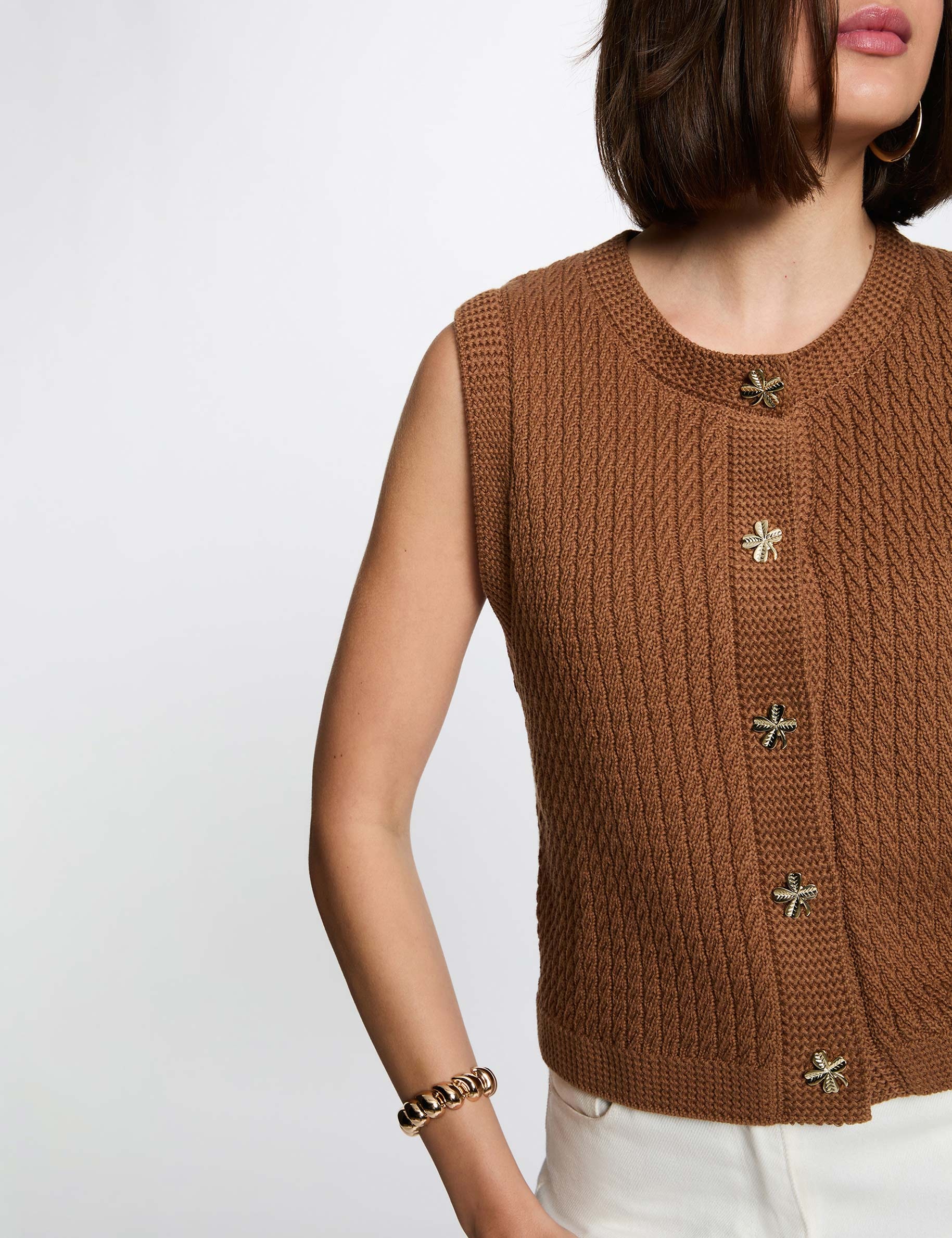 Sleeveless sweater camel women