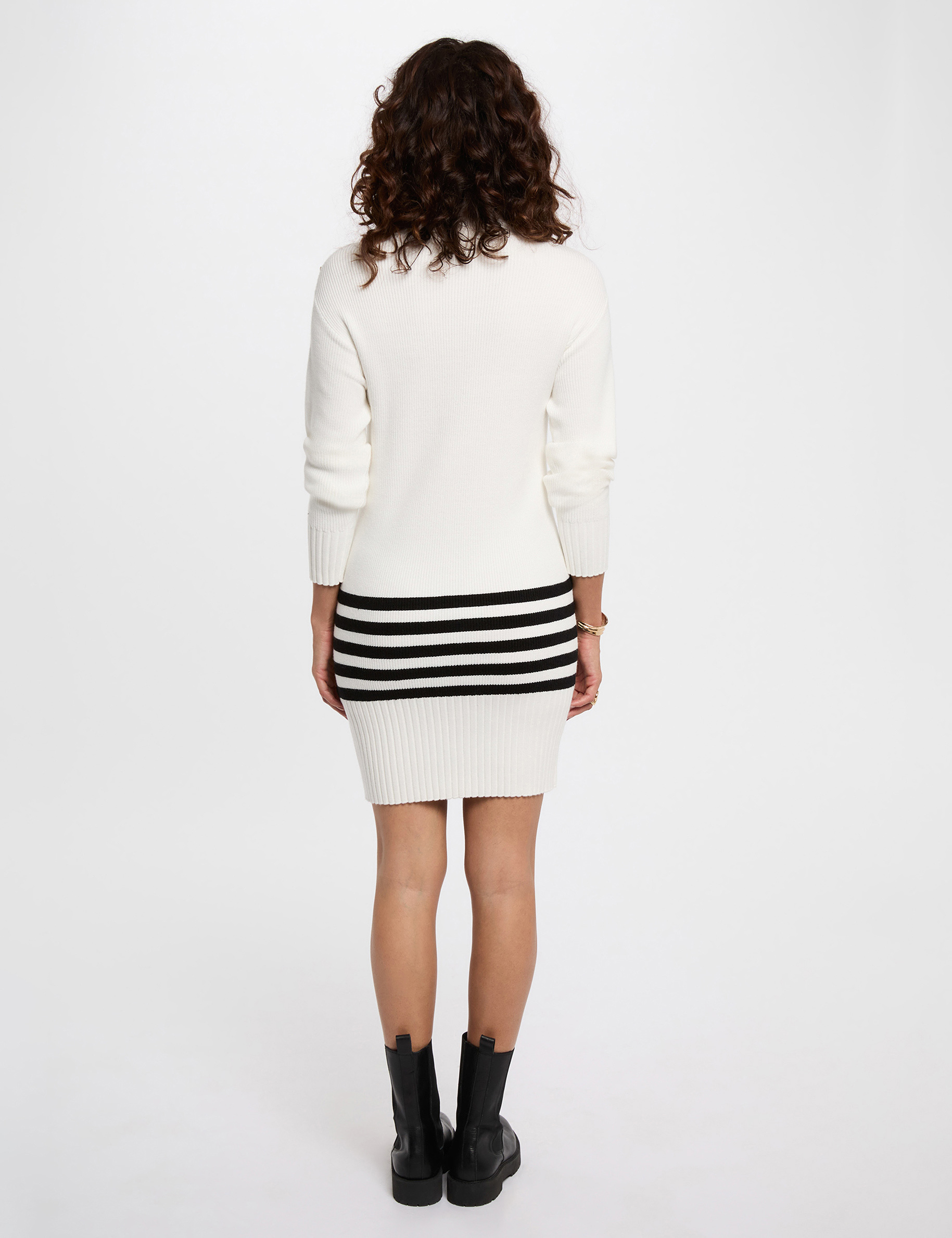 Short dress with high neck white women