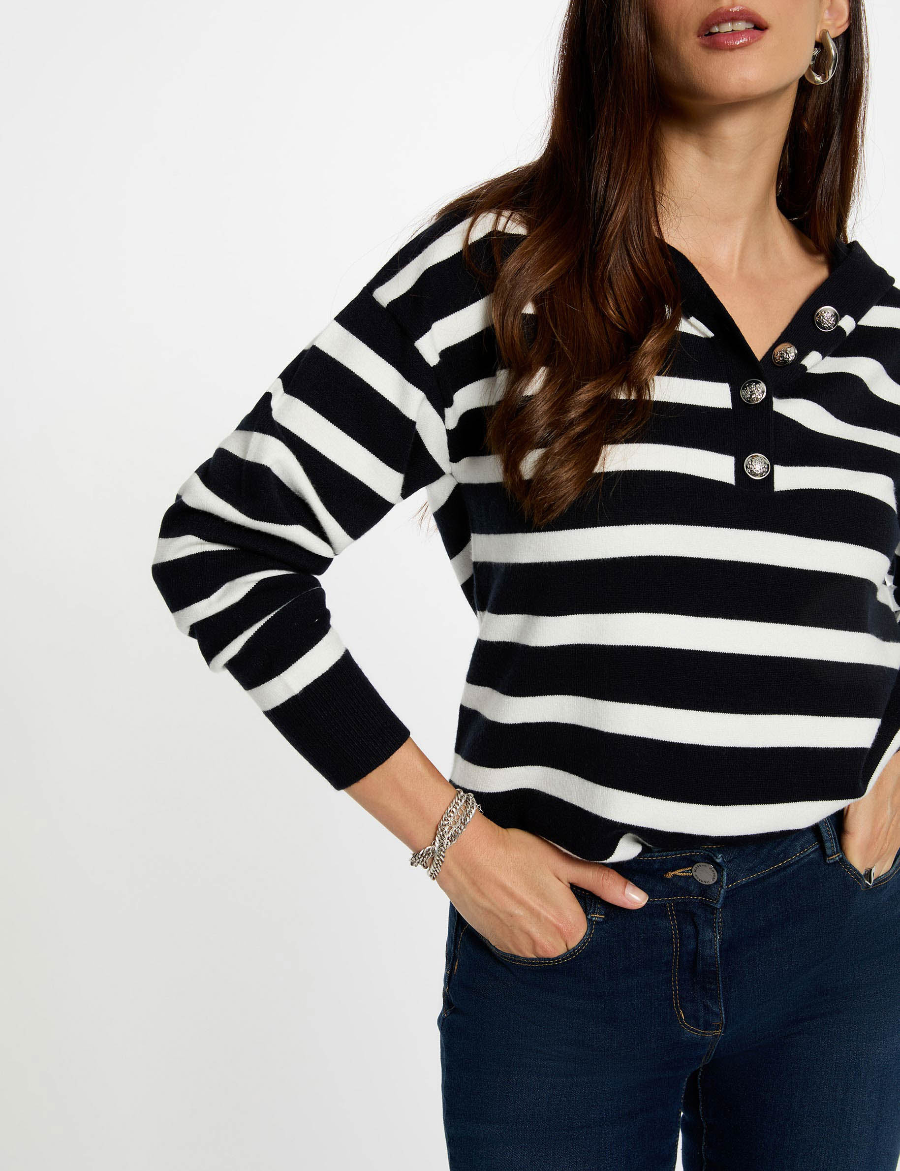 pull raye a capuche bleu marine femme Pull rayé à capuche bleu marine femme