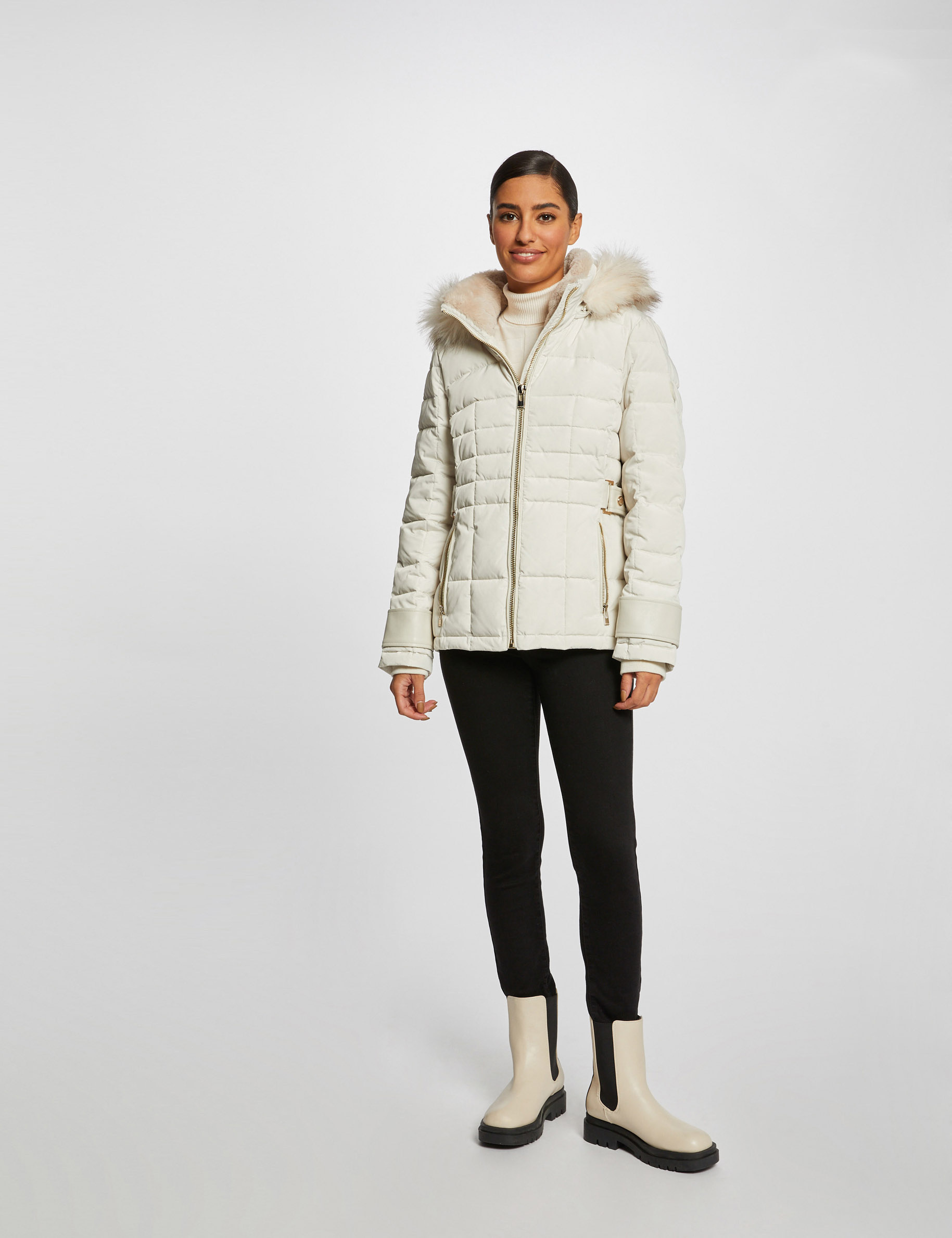Straight padded jacket with hood ivory ladies