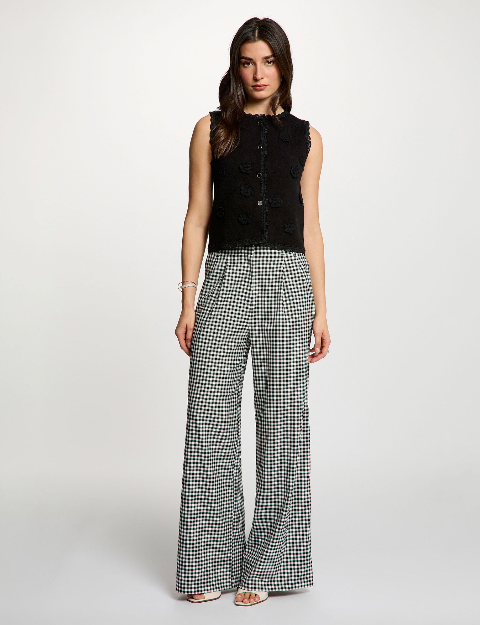 Fitted cardigan with round neck black women