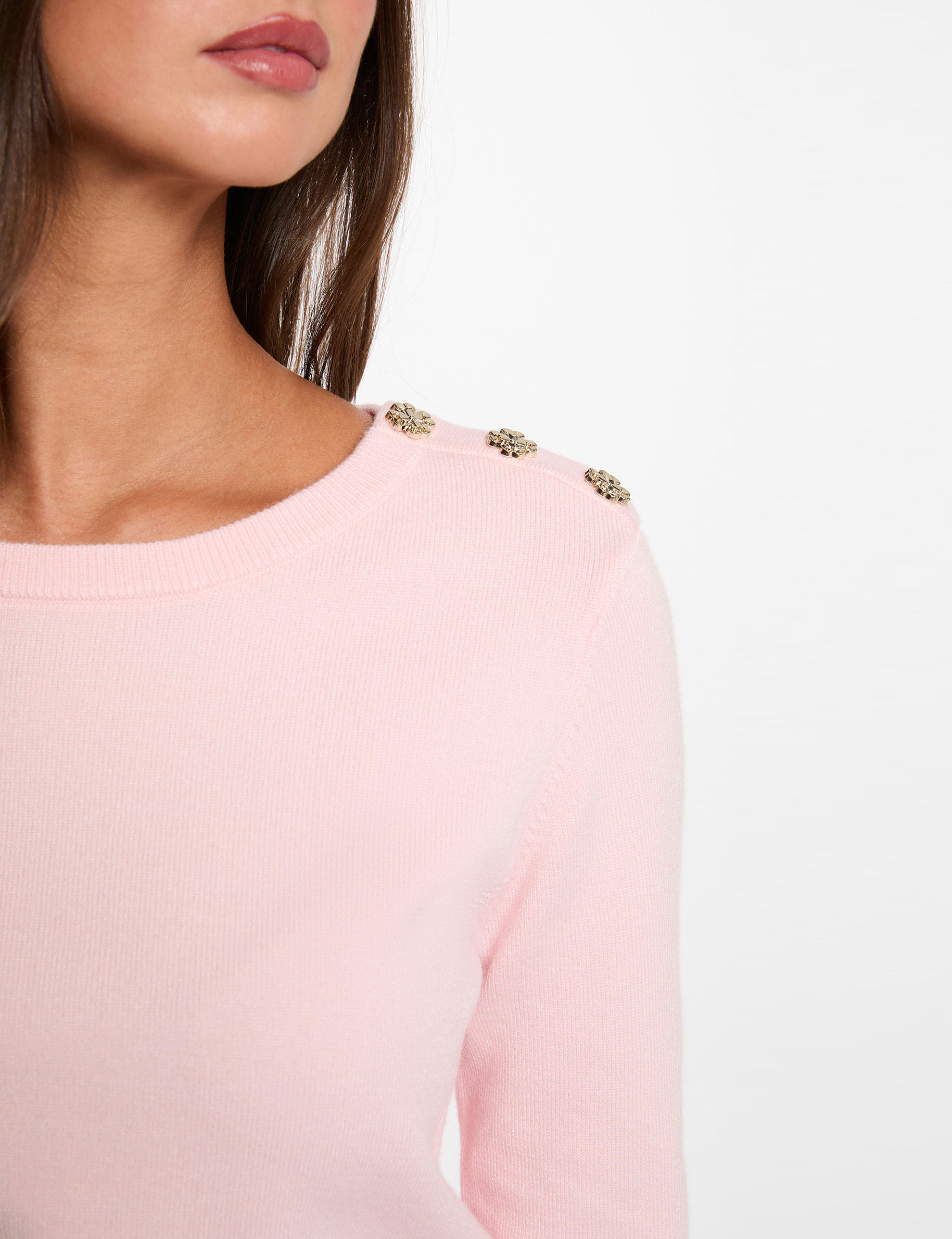 Sweater with round neck and buttons light pink women