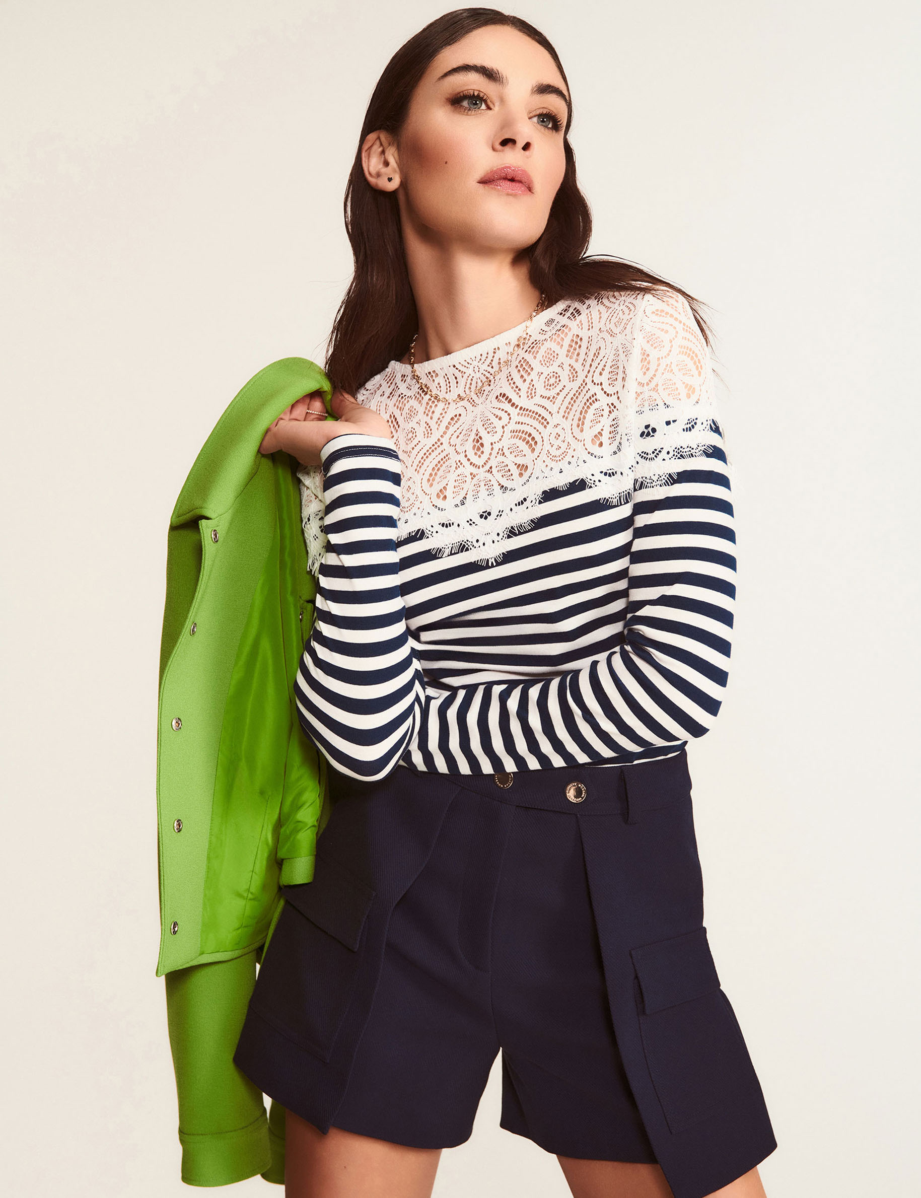 striped long sleeved t shirt white women Striped long-sleeved t-shirt white women