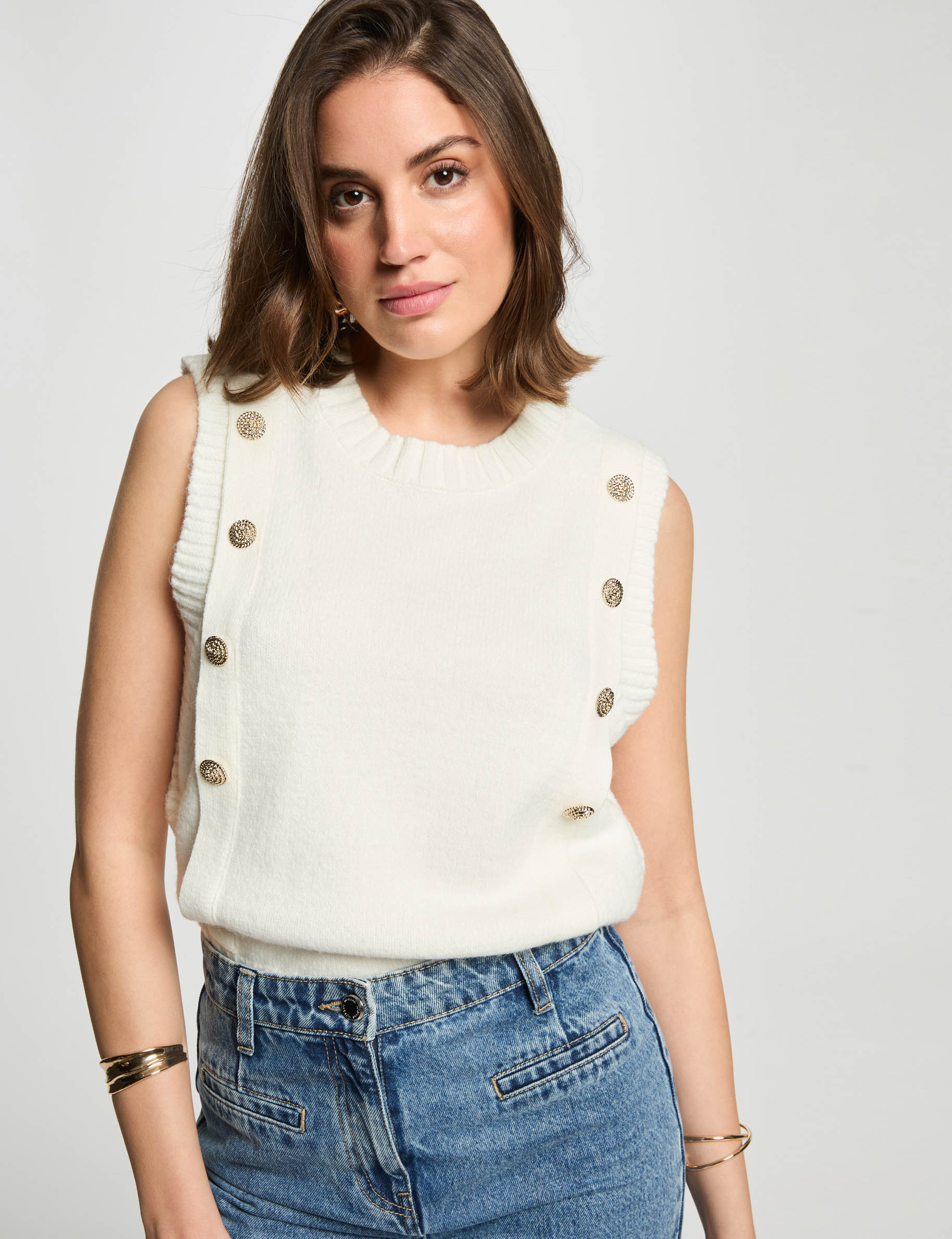 sleeveless jumper white women Sleeveless jumper white women