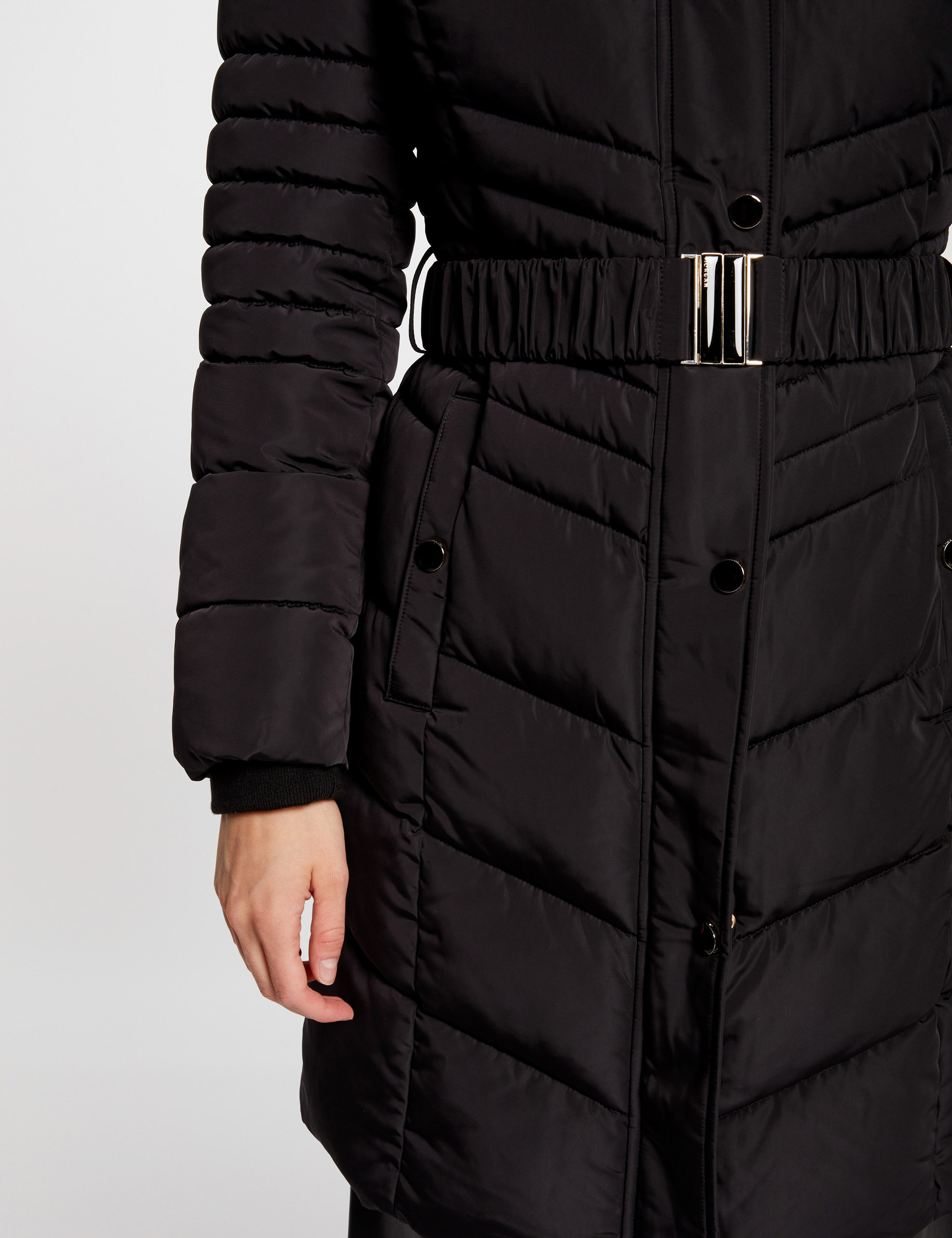 long padded jacket with hood black women Long padded jacket with hood black women