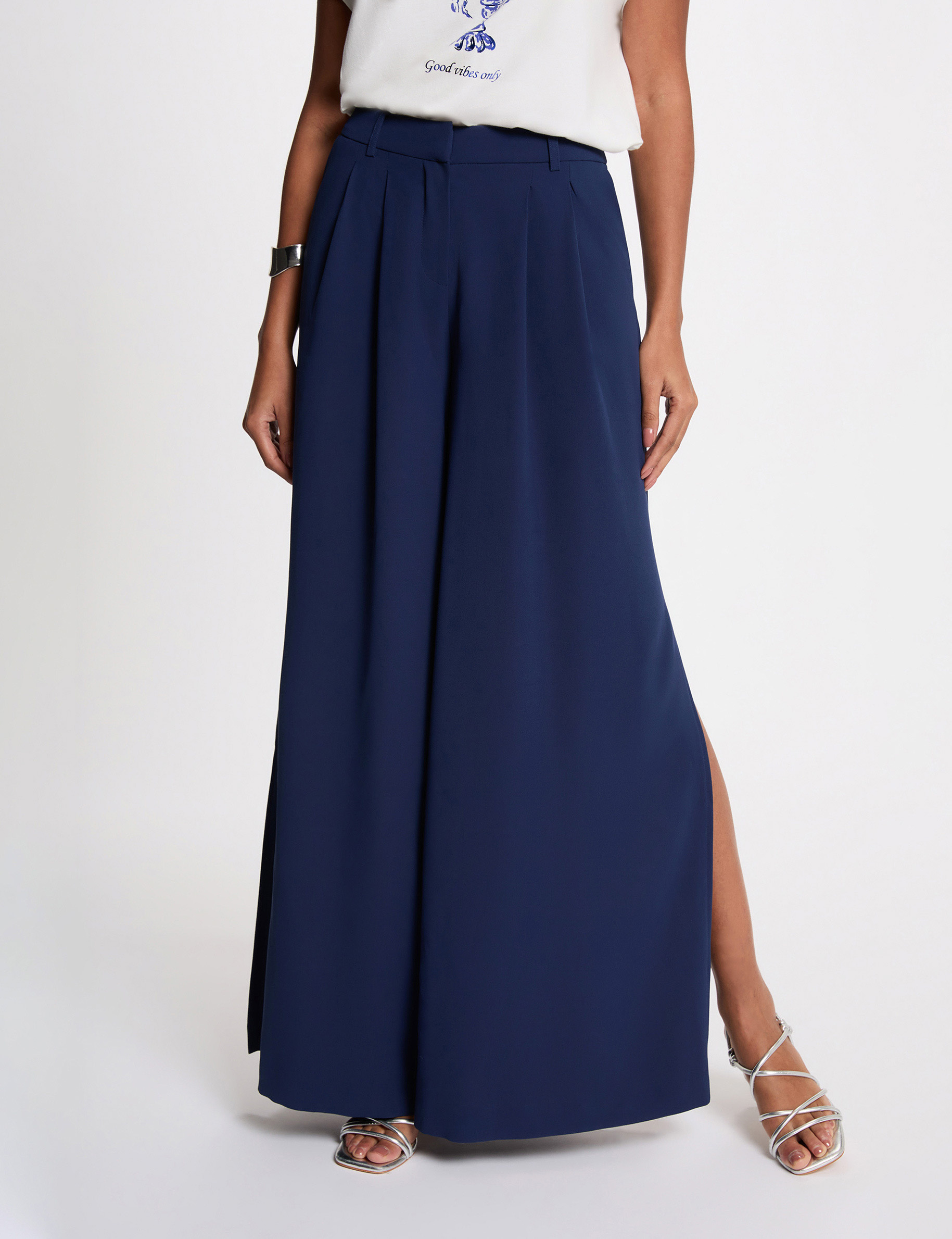 Flowy wide-leg trousers navy blue women