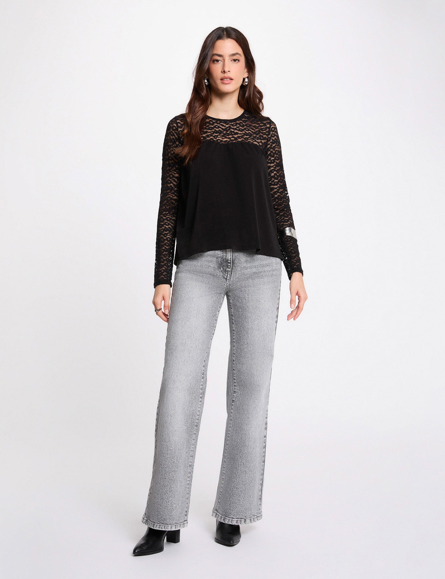 Long-sleeve lace t-shirt black women