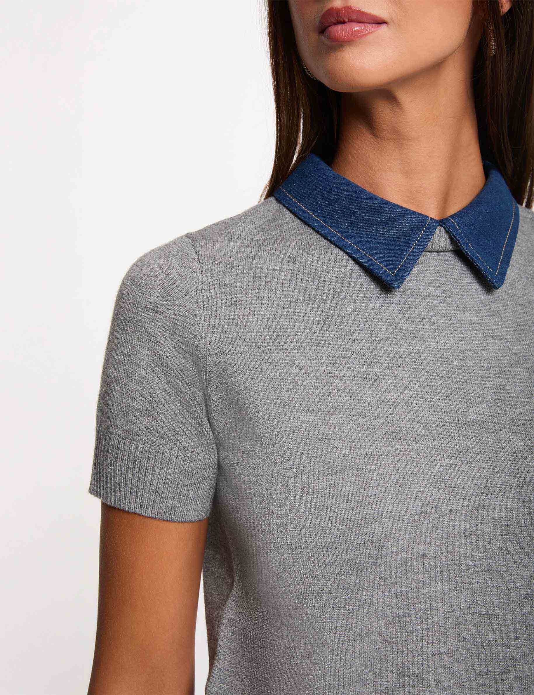Sweater with a folded collar light grey women