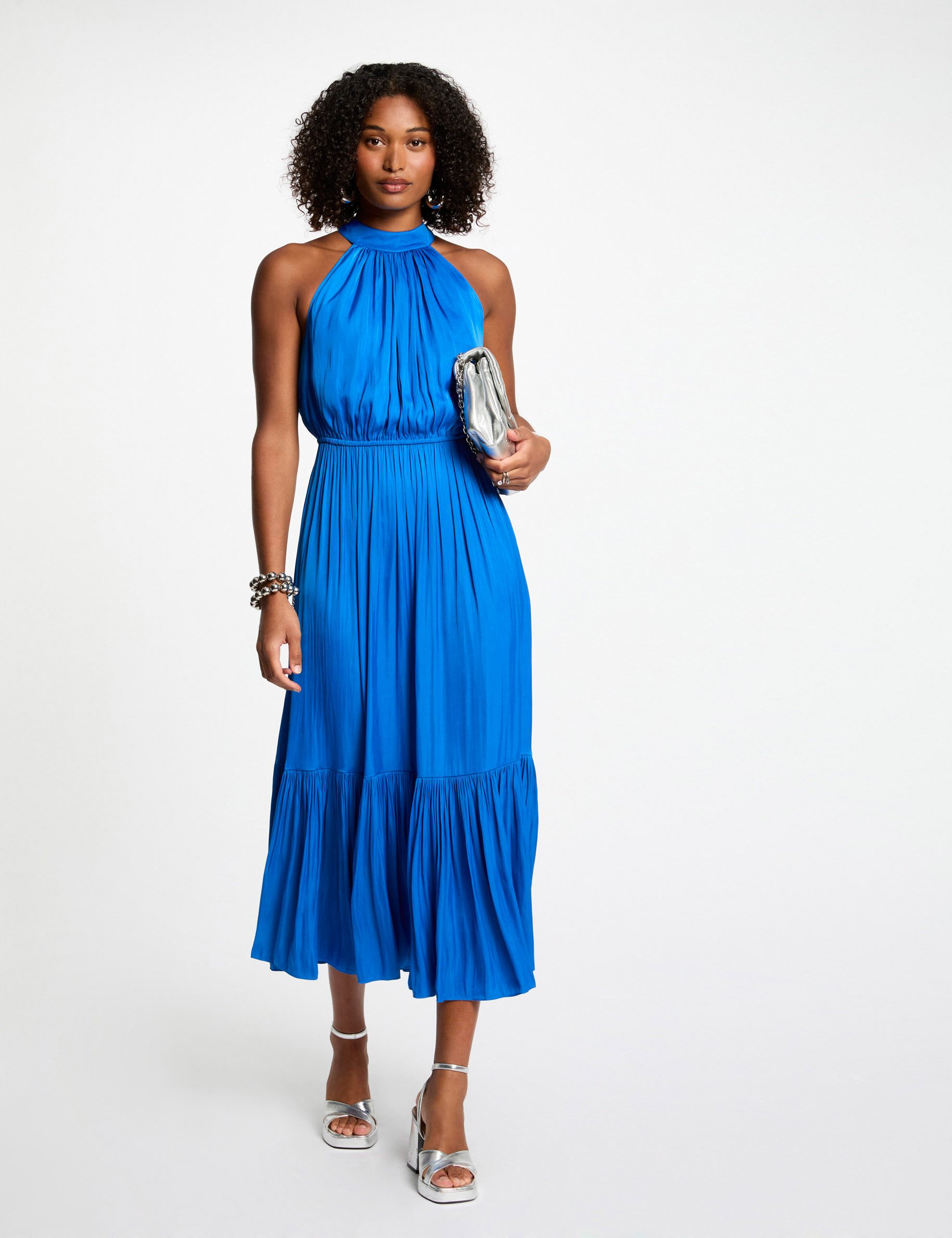 robe longue evasee fluide bleu electrique femme Robe longue évasée fluide bleu electrique femme