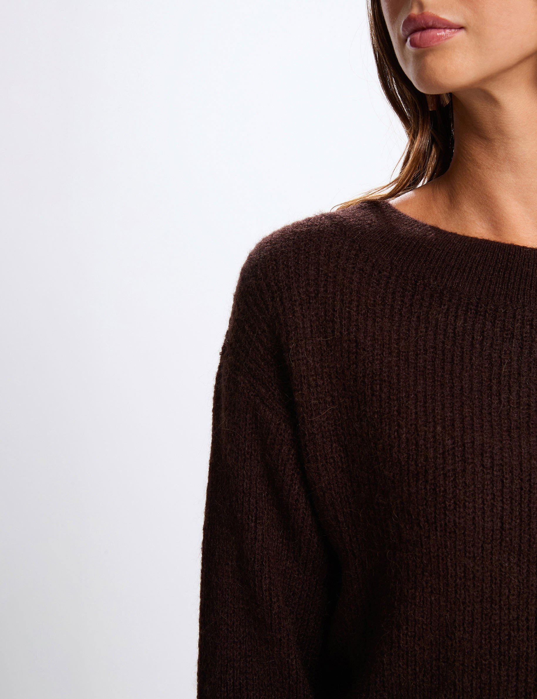 Jumper with round neck dark brown women