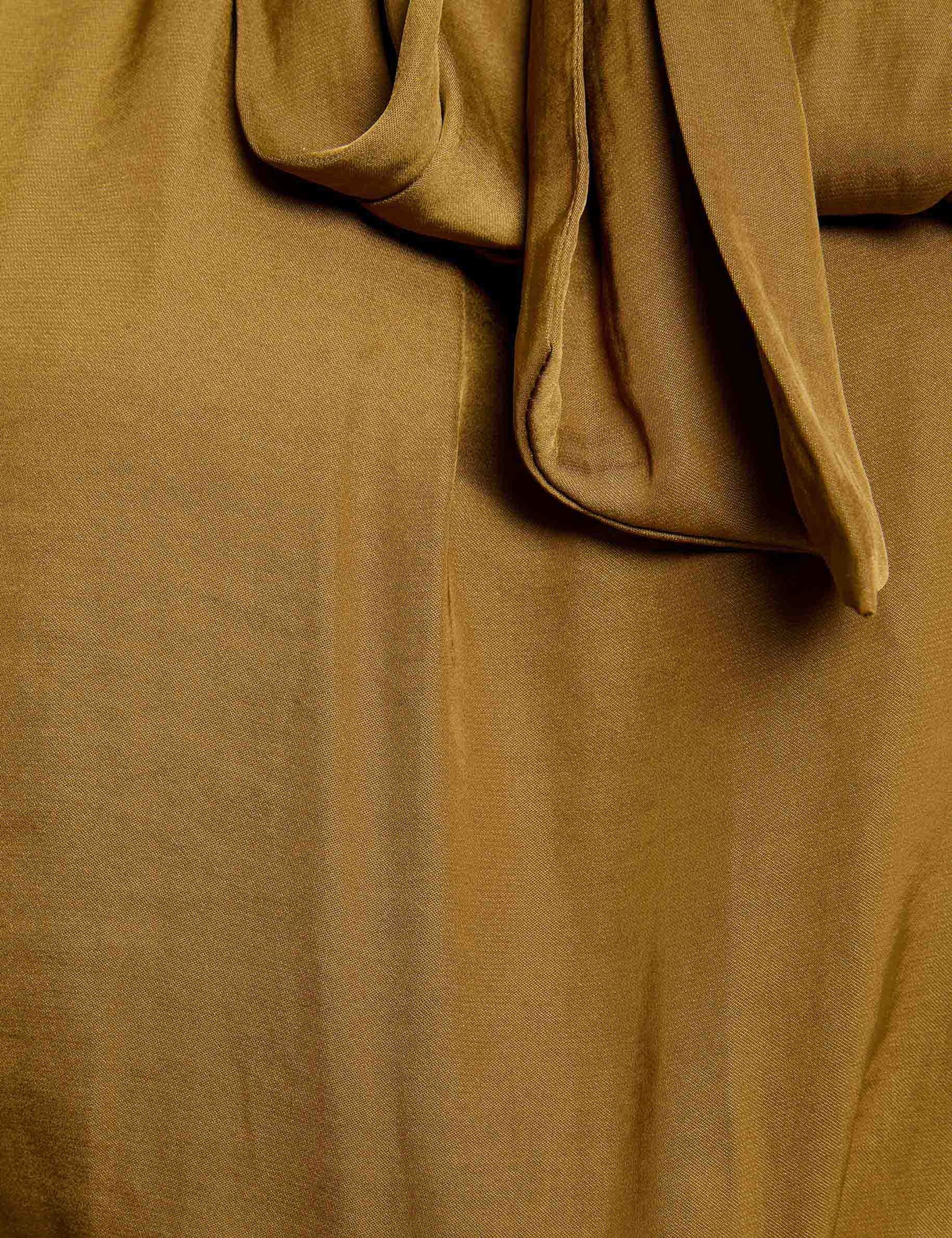 blouse with lavalliere collar camel women null