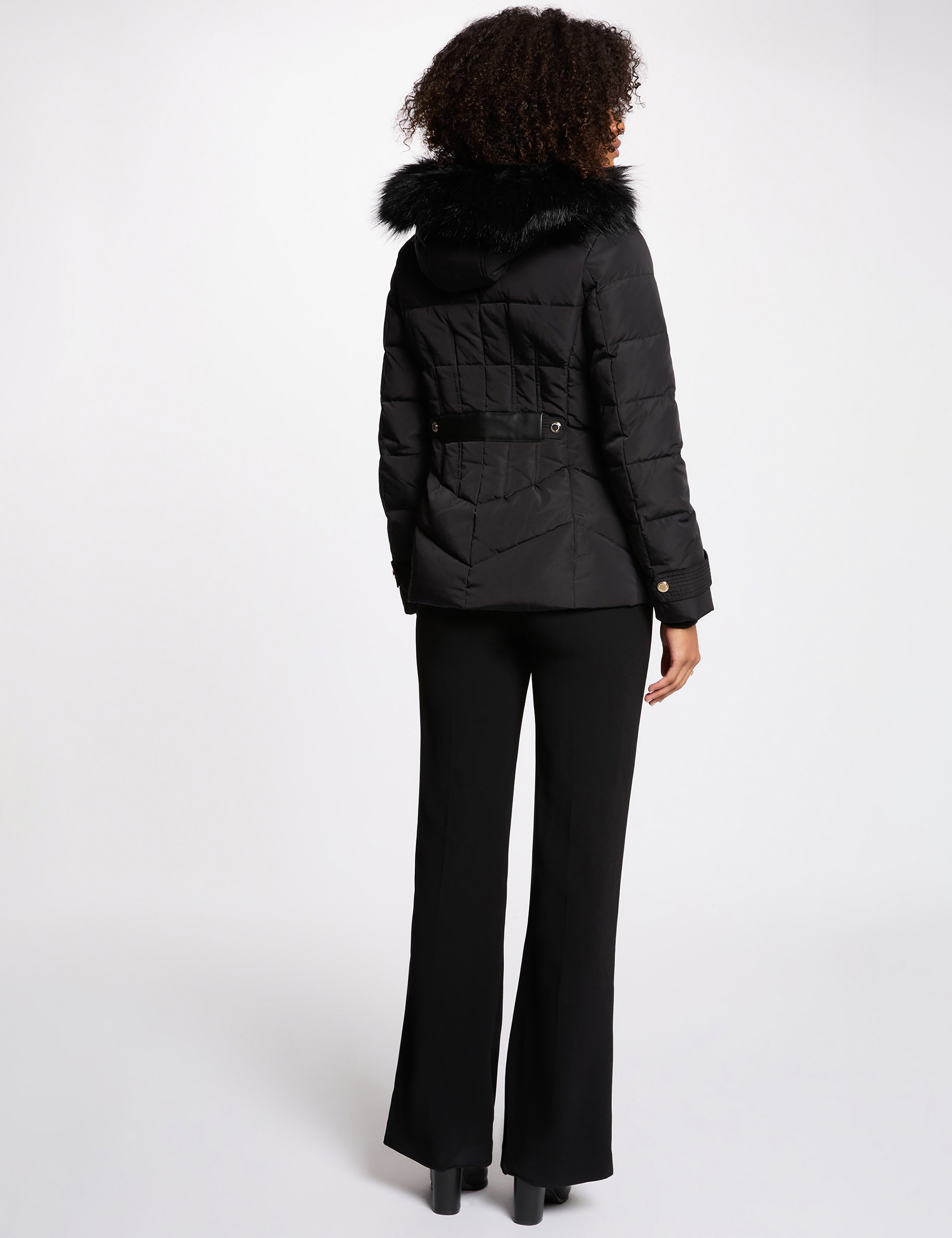 fitted short puffer jacket black women Fitted short puffer jacket black women