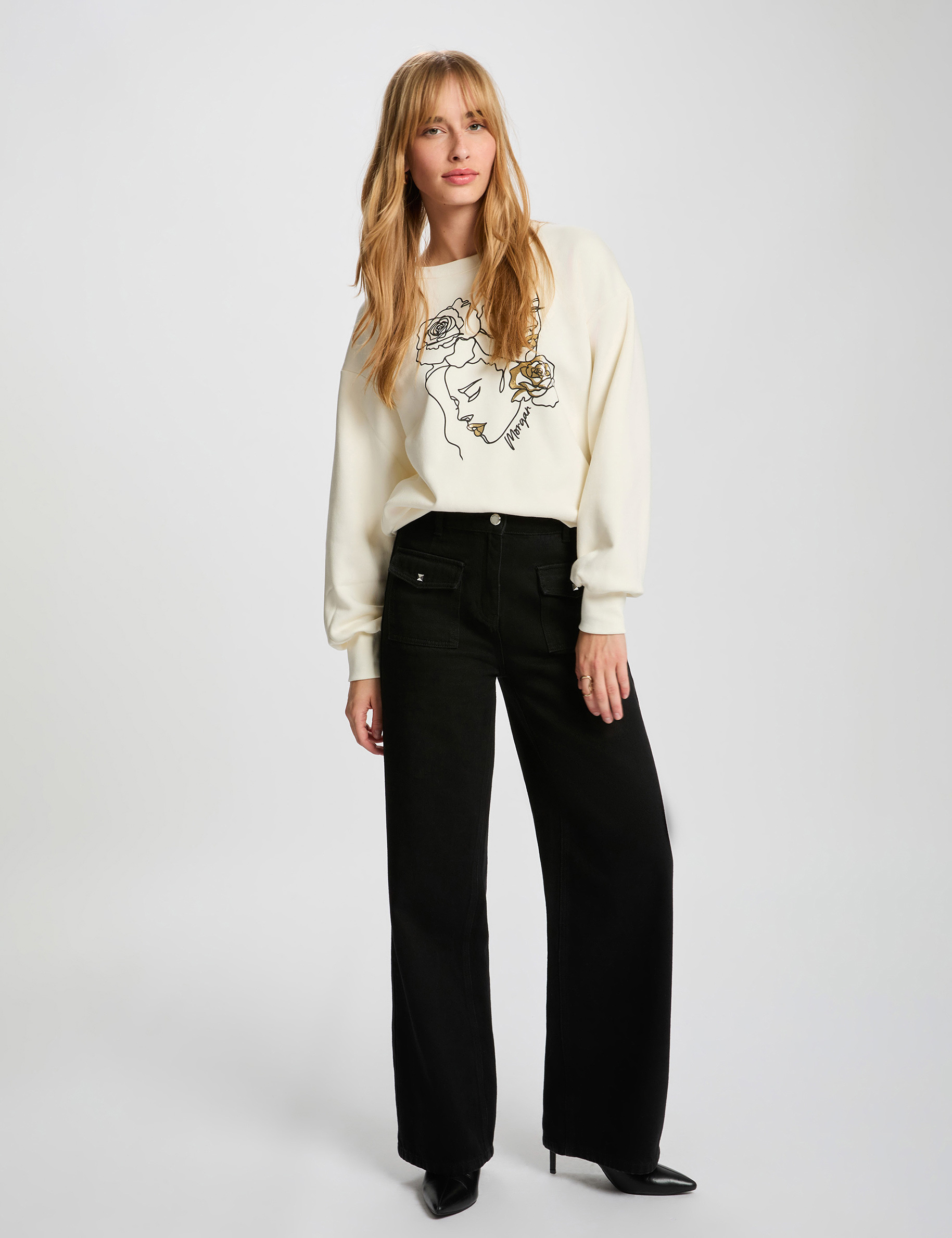 Lightweight knit sweater white women