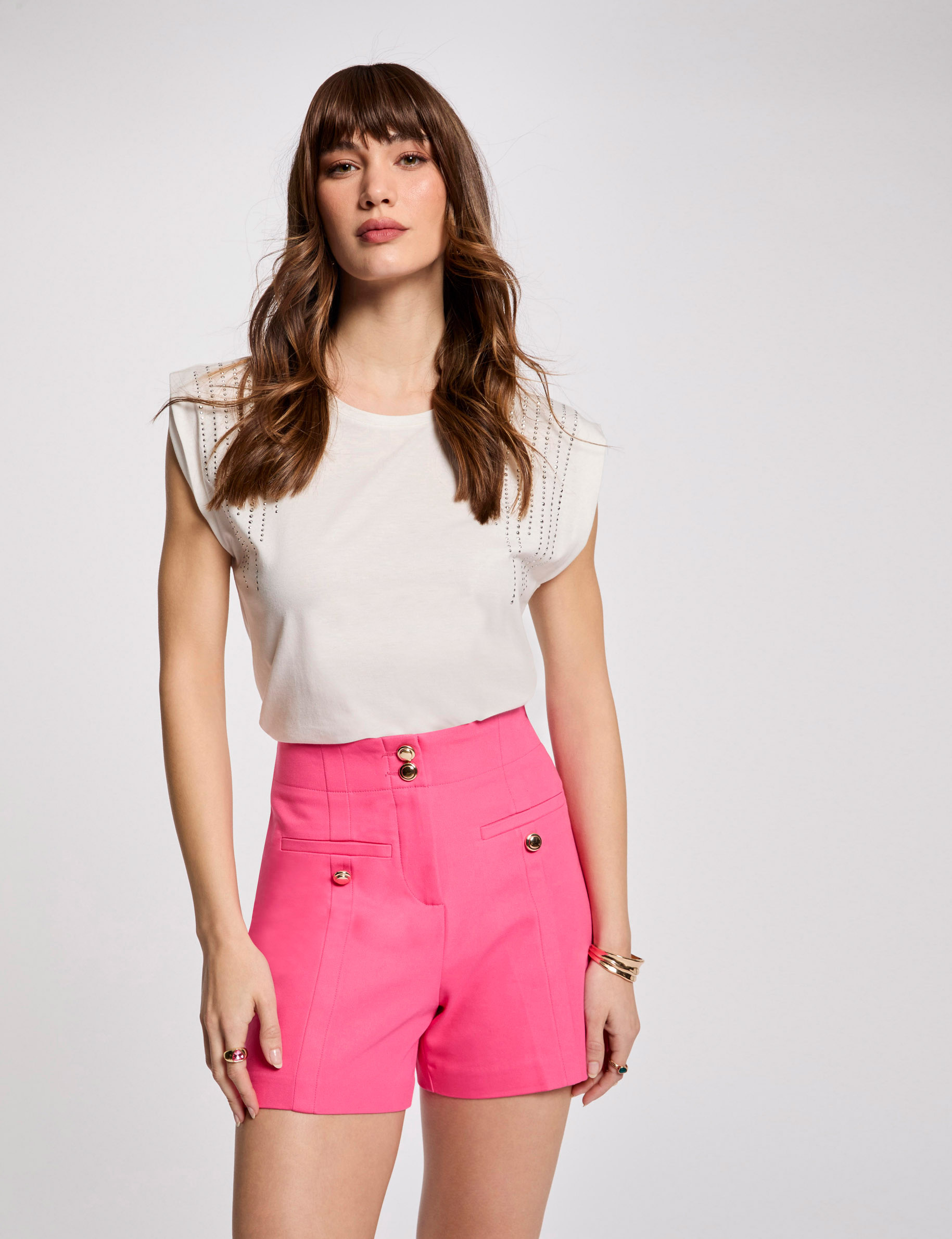 Straight shorts with darts pink women