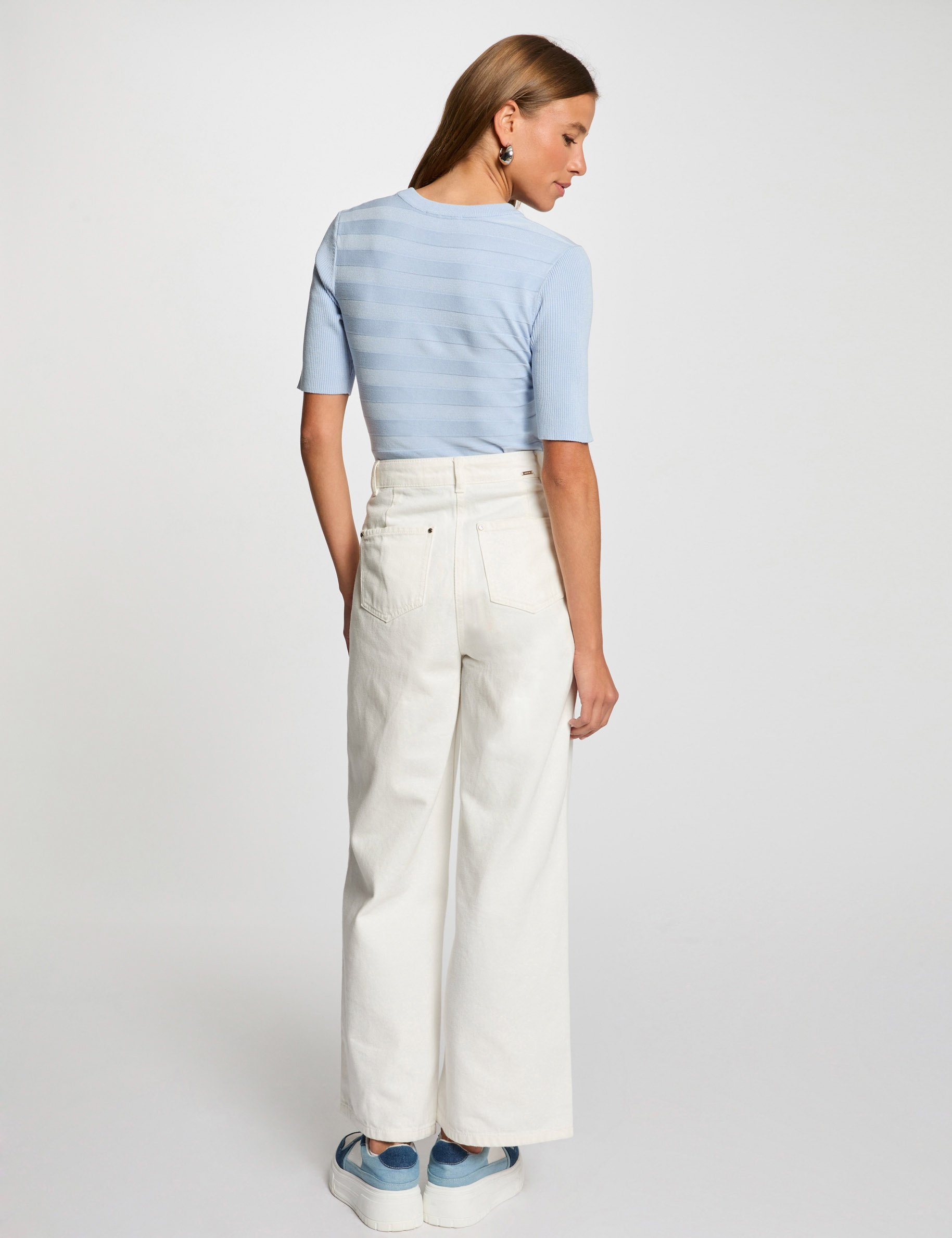 pull col rond manches courtes bleu ciel femme Pull col rond manches courtes bleu ciel femme