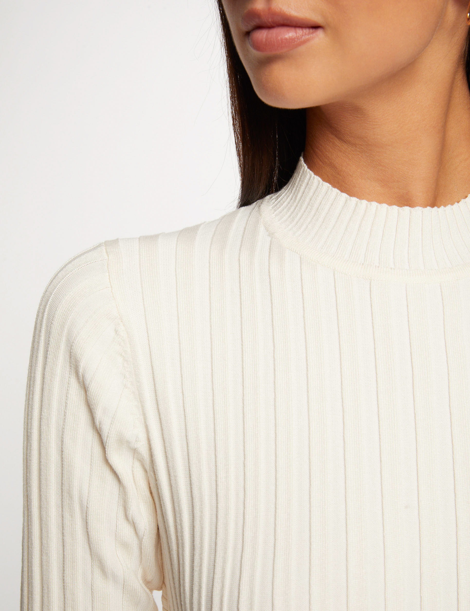 Long sleeved jumper with open back ivory ladies Morgan