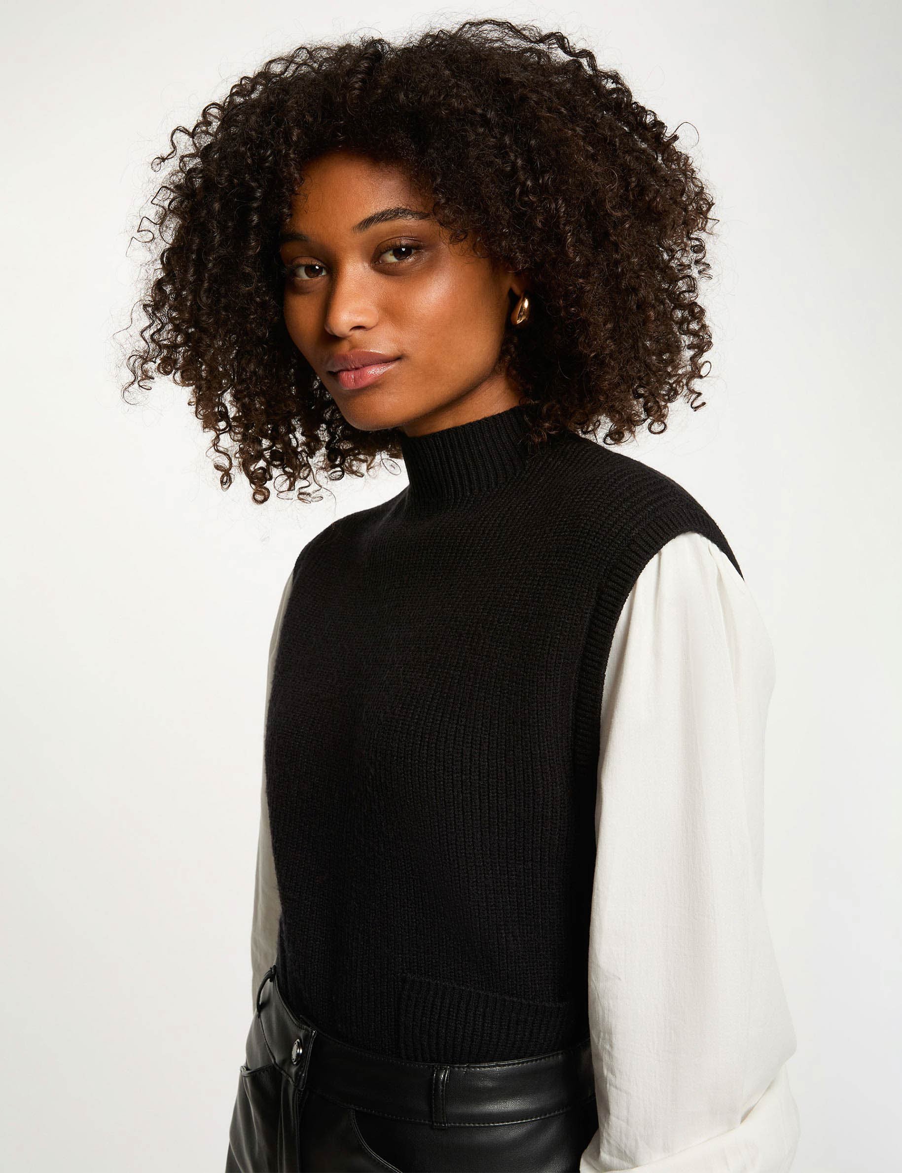 pull court sans manches noir femme Pull court sans manches noir femme