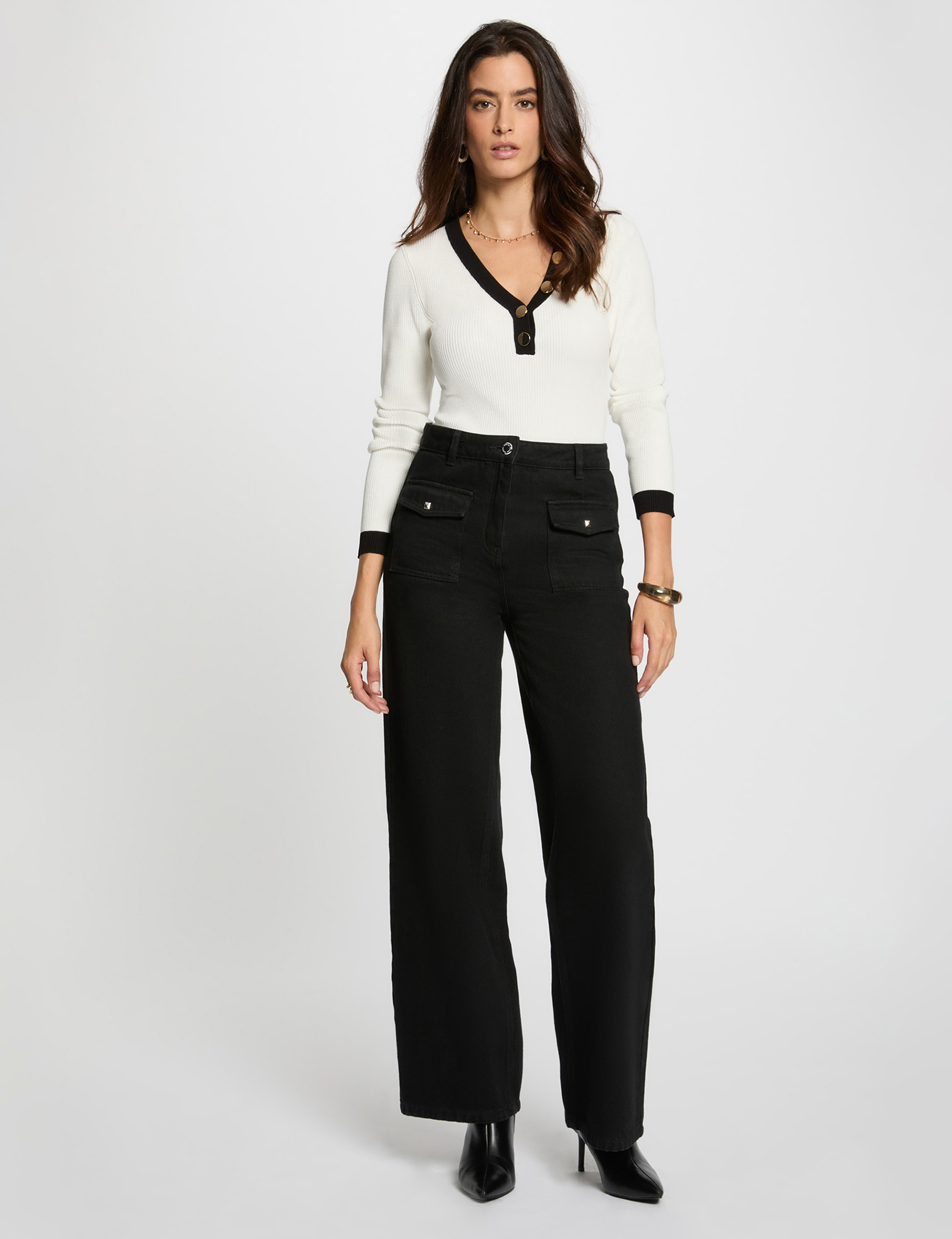 pull ajuste col v blanc femme Pull ajusté col v blanc femme