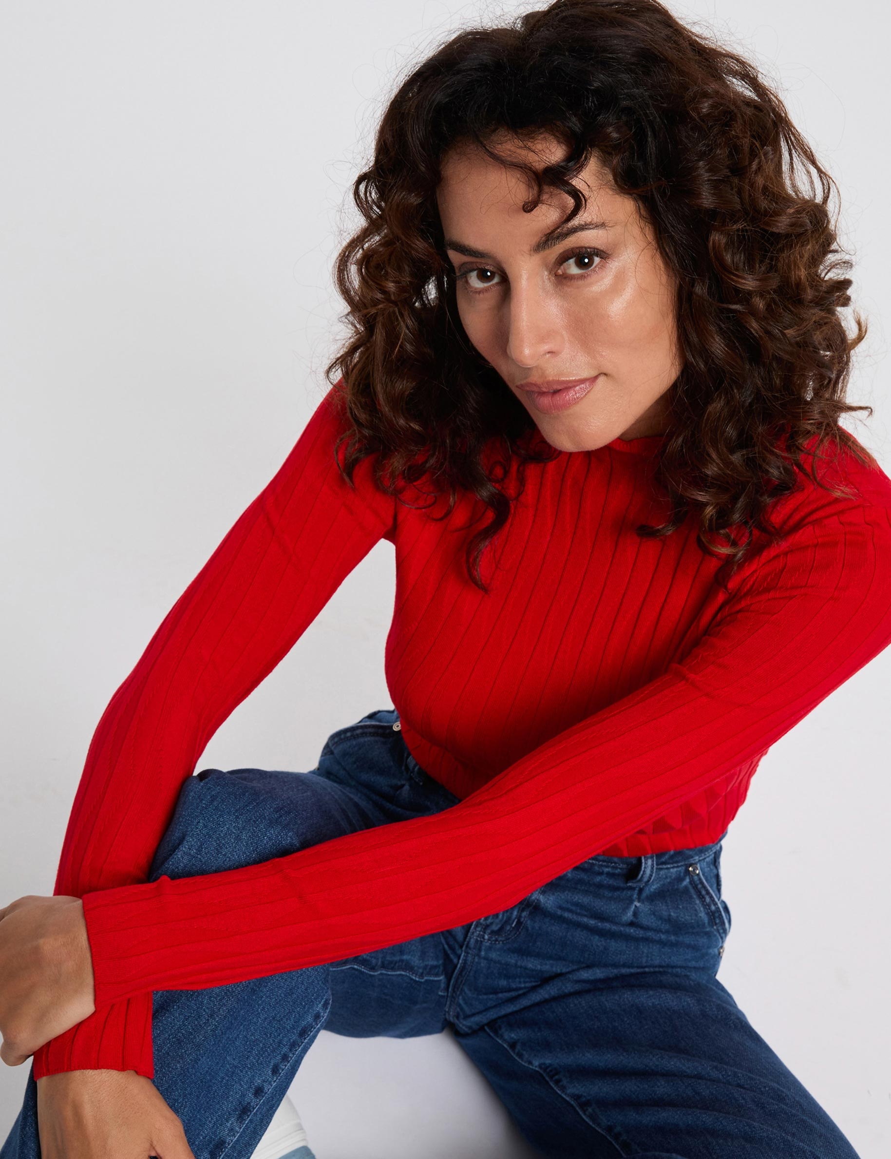 Jumper high collar red women