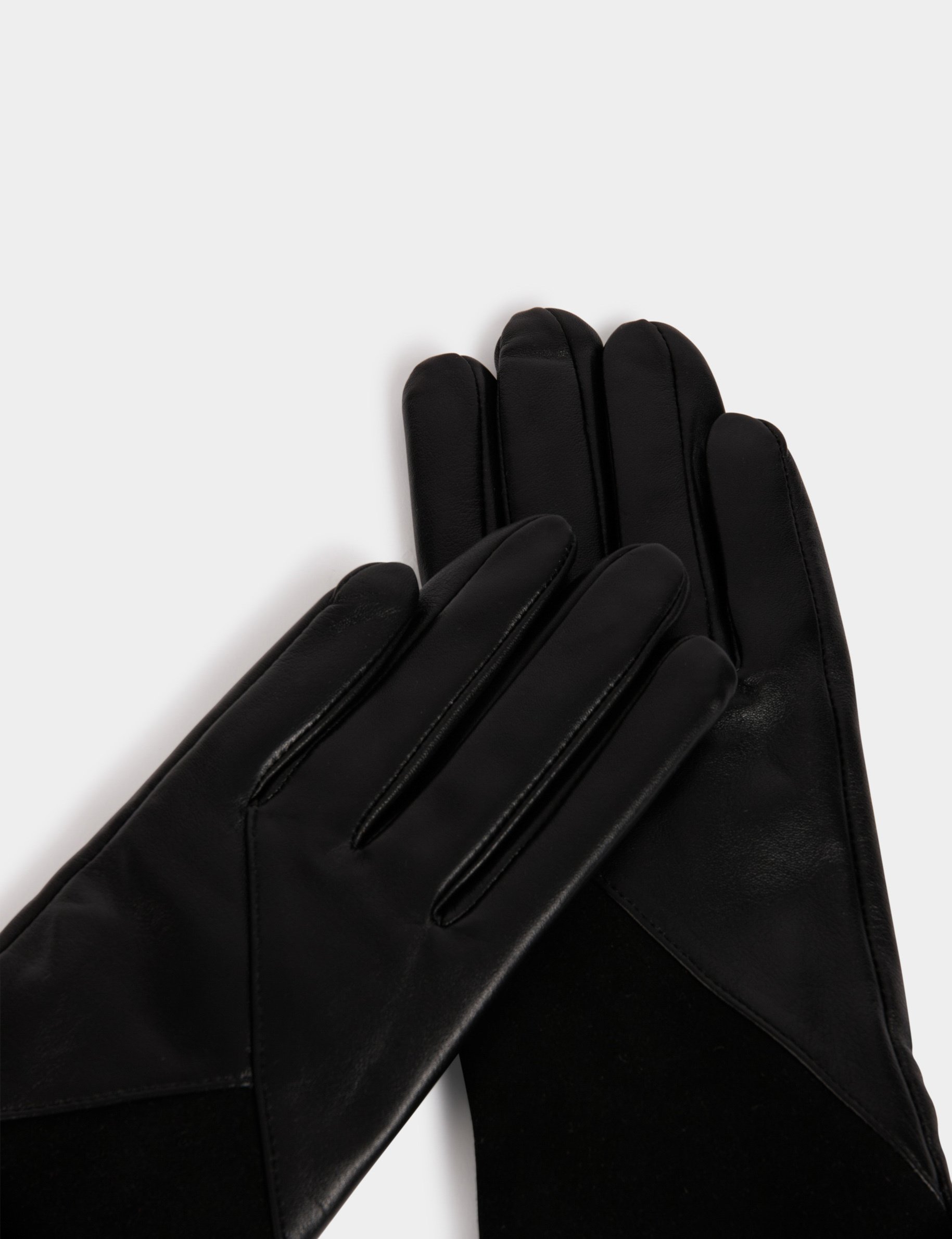 Two-tone gloves black women