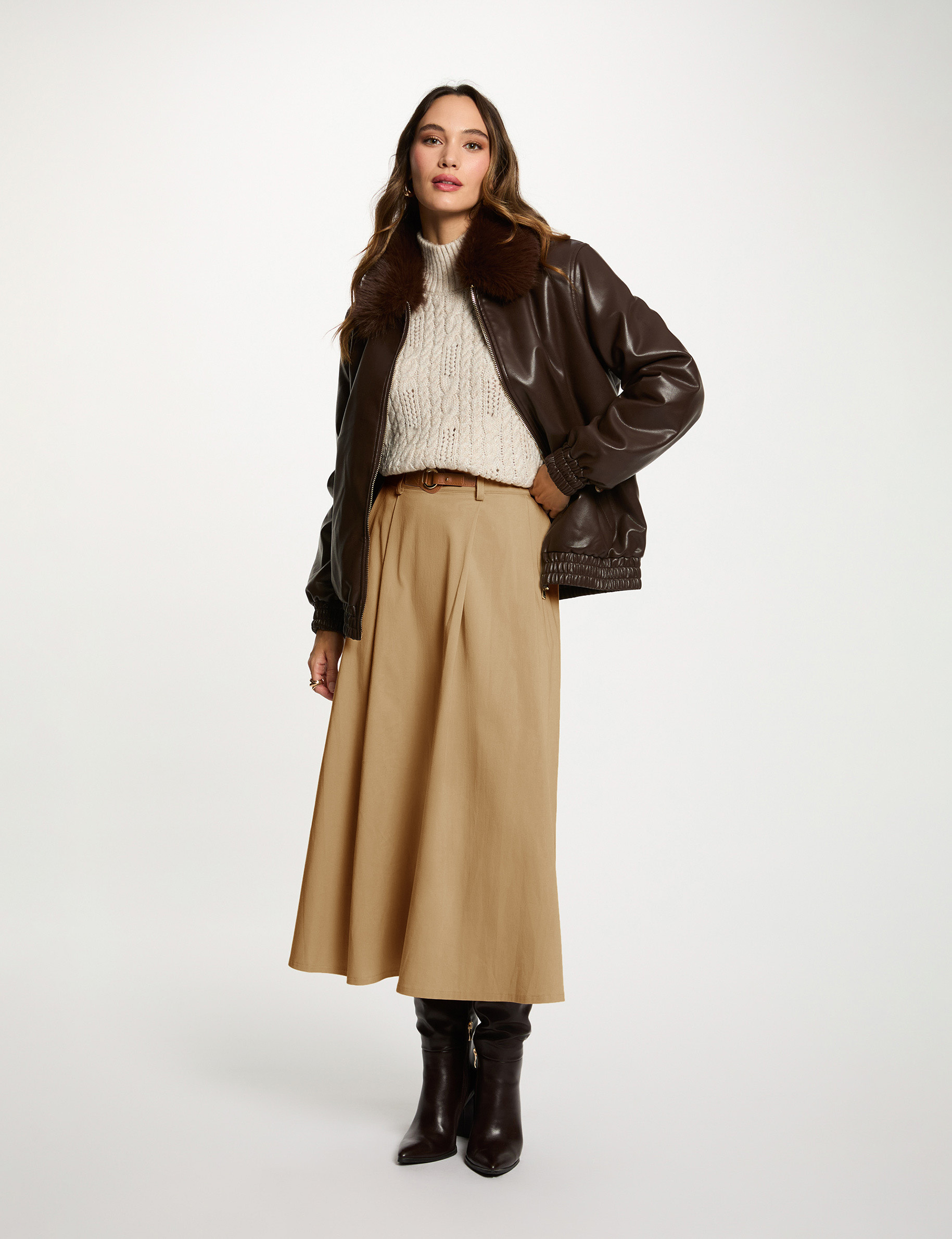 Short jacket with fur collar dark brown women