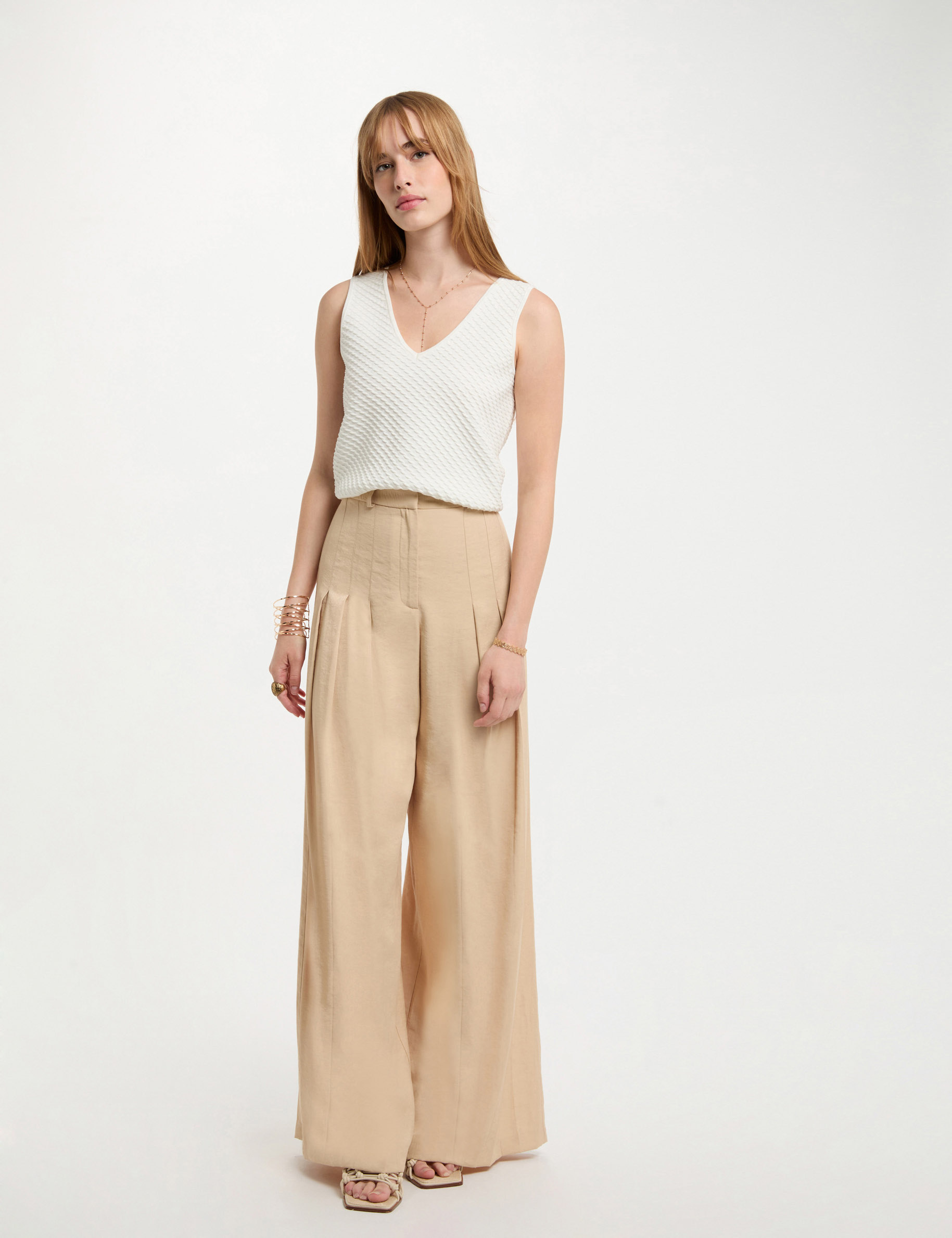 knitted top v neck white women Knitted top V-neck white women