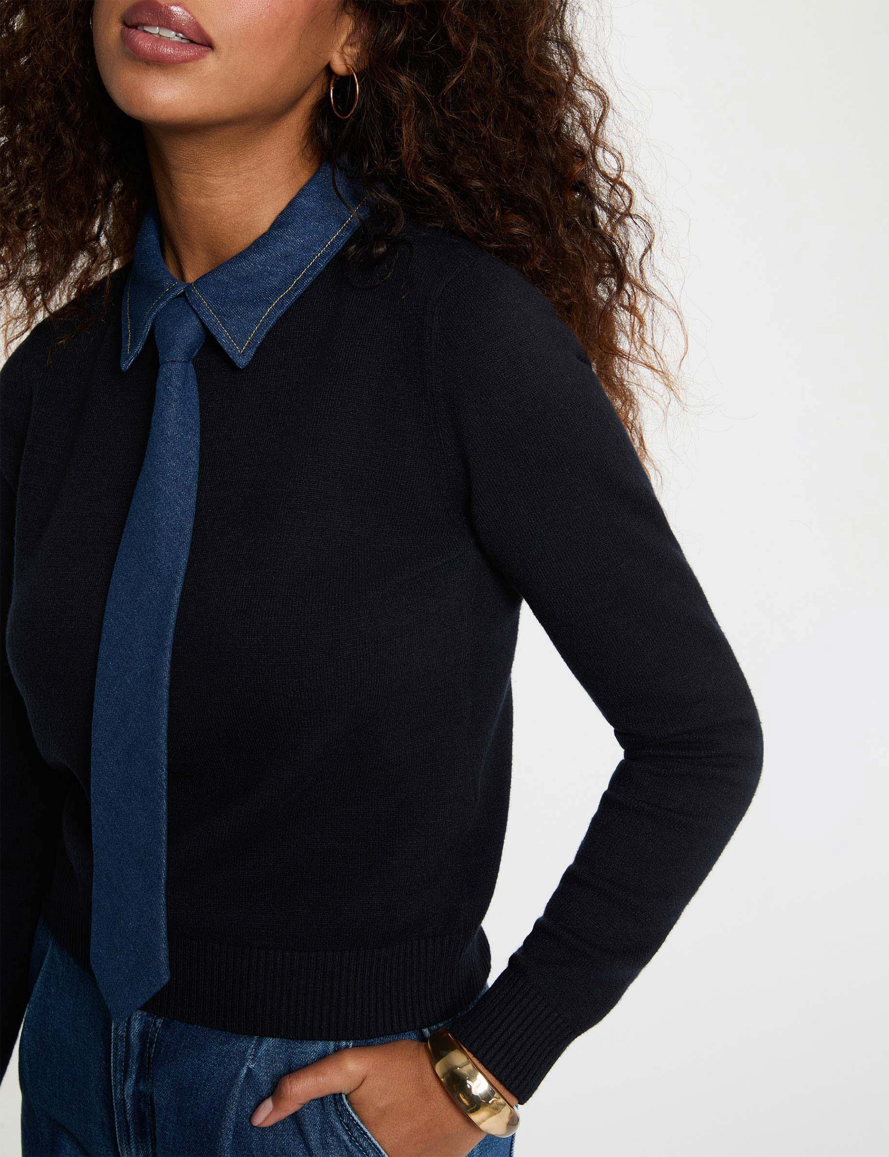 Sweater with a turned-down collar navy blue women