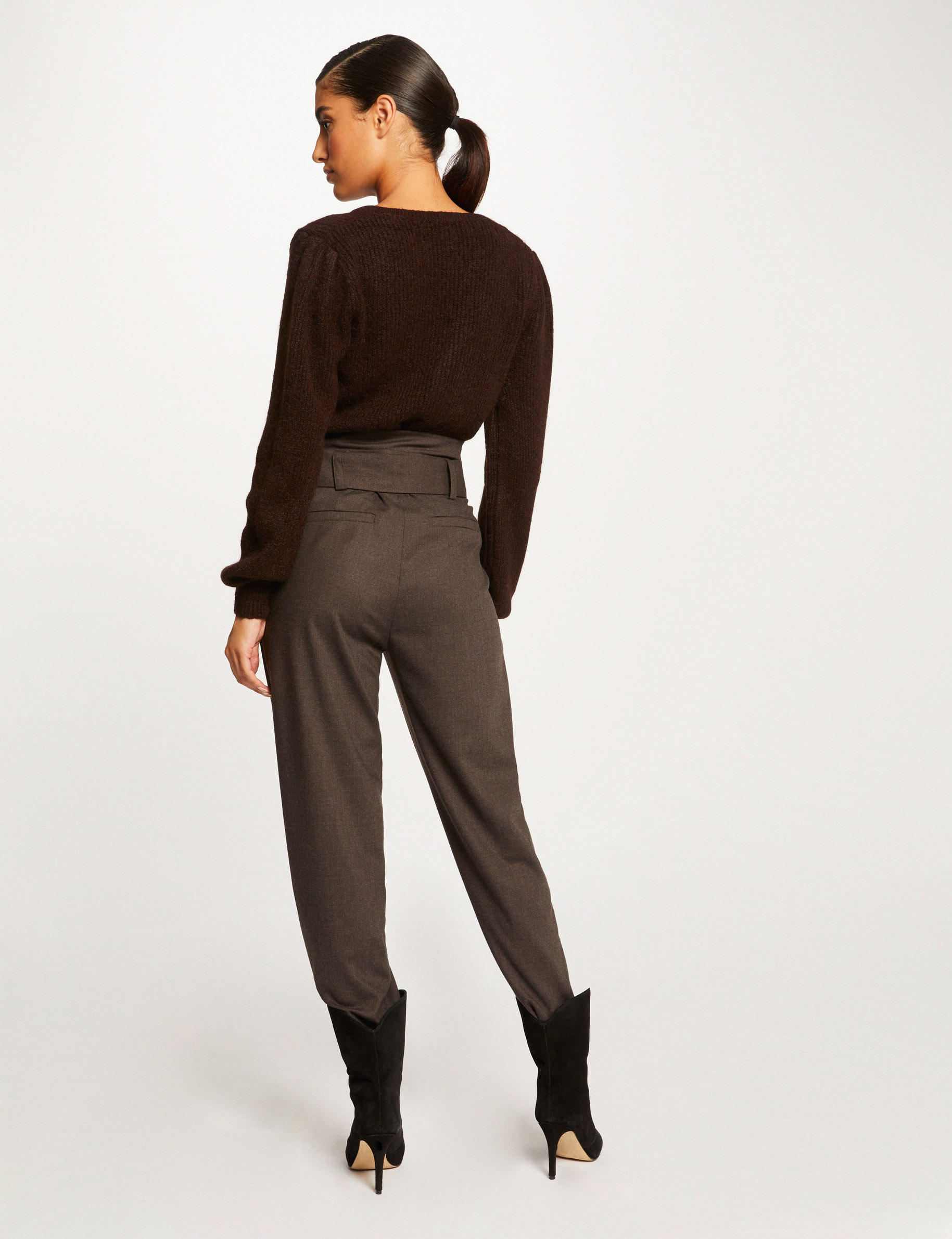 Long-sleeved jumper with V-neck dark brown ladies'