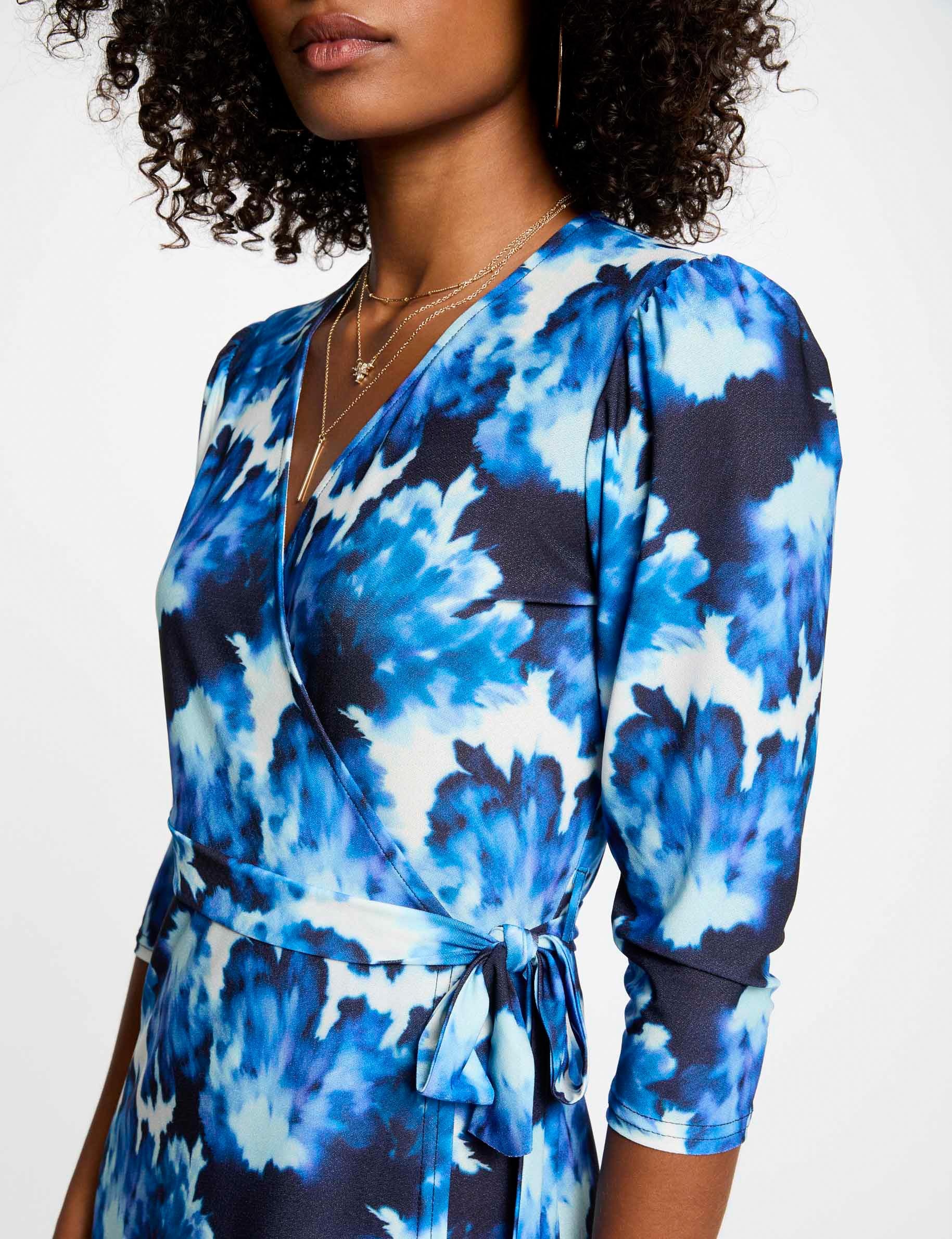 robe courte ajustee imprimee multicolore femme Robe courte ajustée imprimée multicolore femme